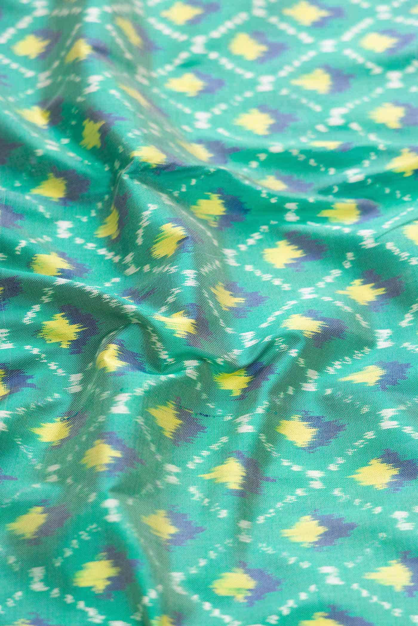 Green Dual Tone Double Ikat Saree - Image 3