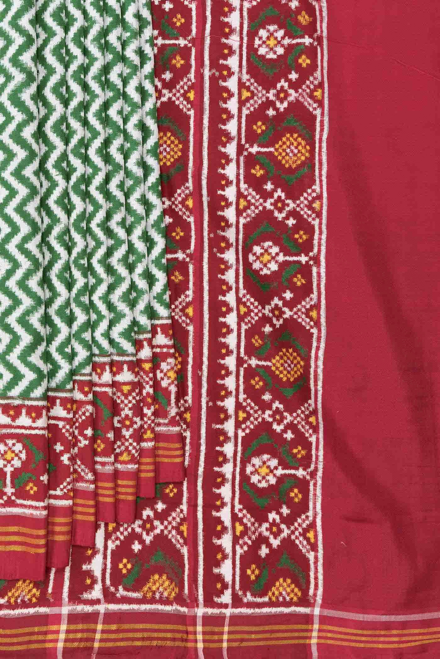 Pure Silk Pure Zari Green Dual Tone Double Ikat Saree - Image 2