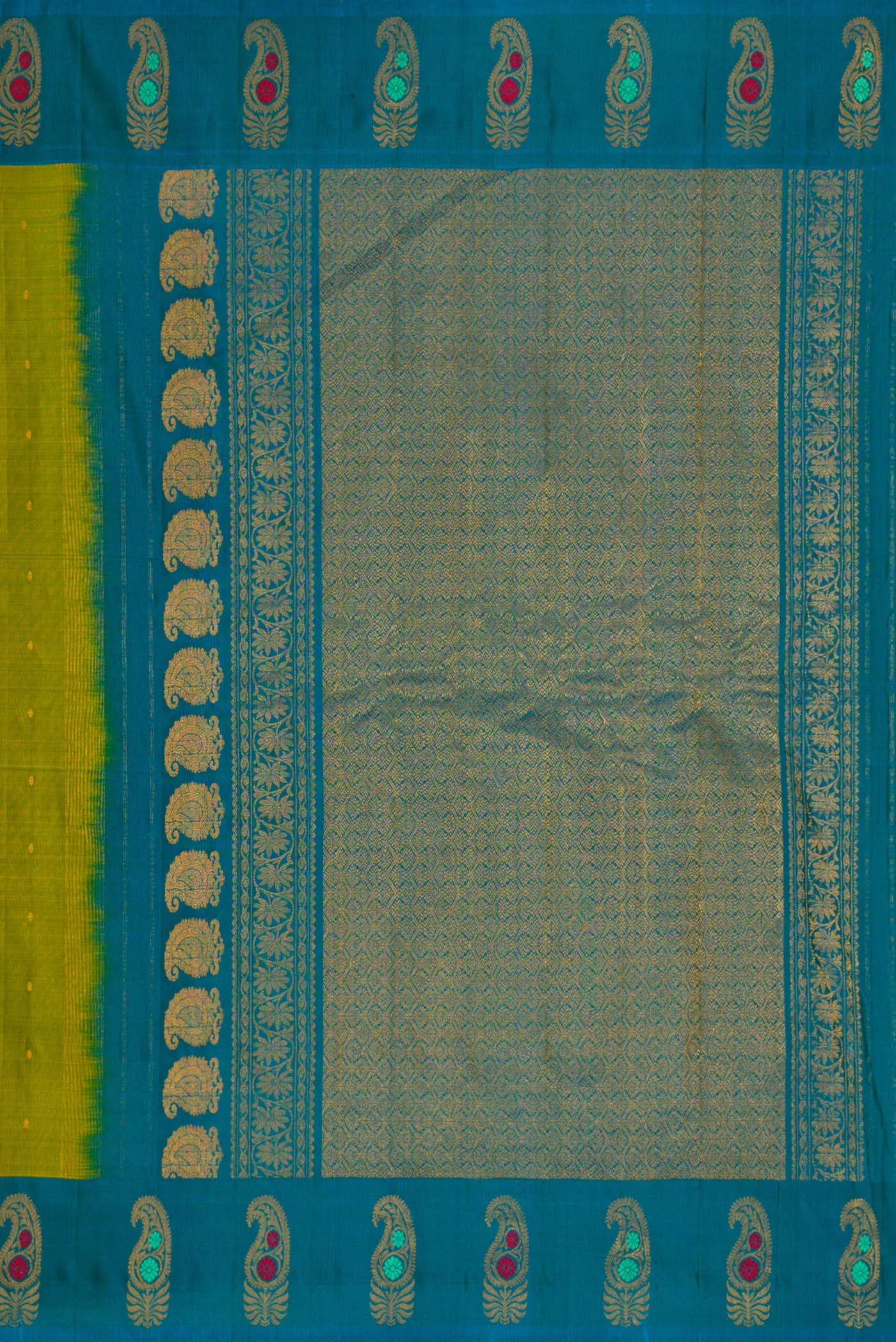 Green Gadwal Silk Saree - Image 7