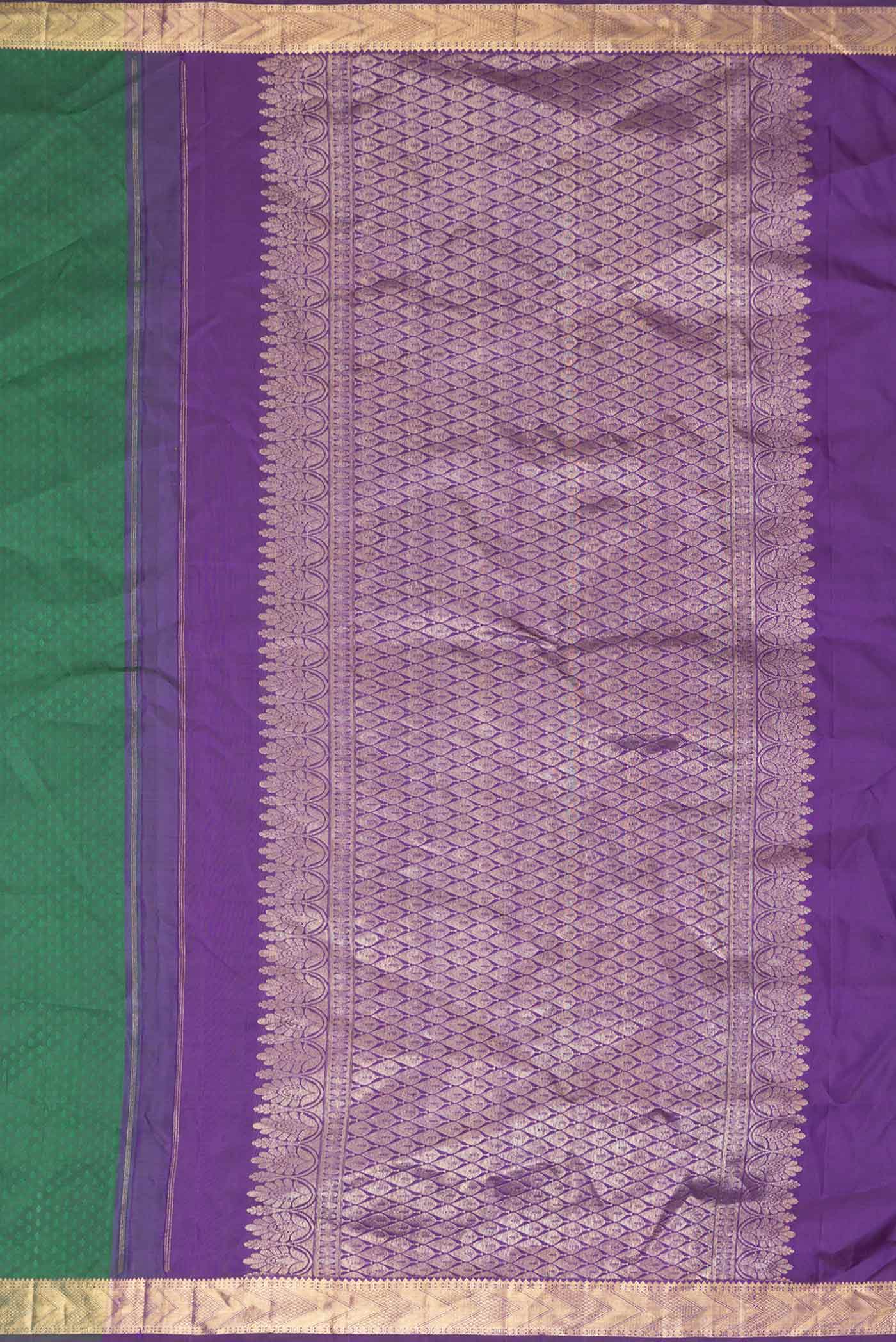 Green Dual Tone Kanjivaram Saree - Image 7