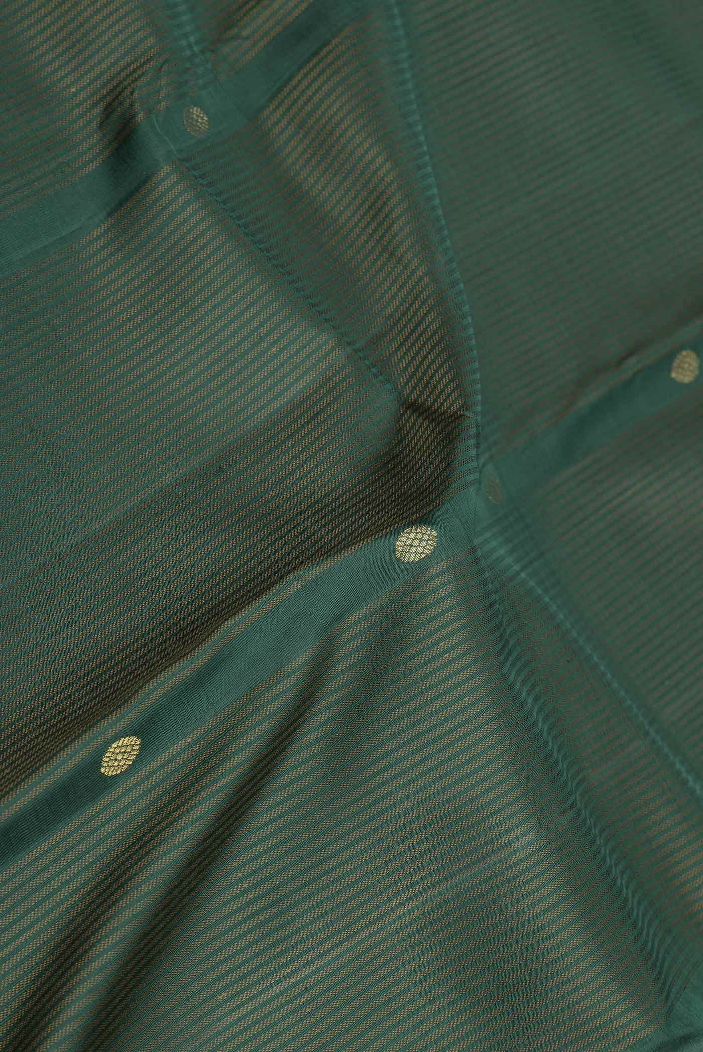 Green Dual Tone Kanchipuram Saree - Image 2