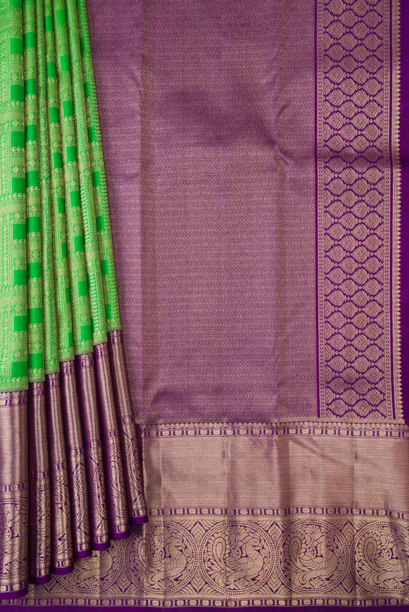 Green Dual Tone Kanchipuram Silk Saree - Image 4