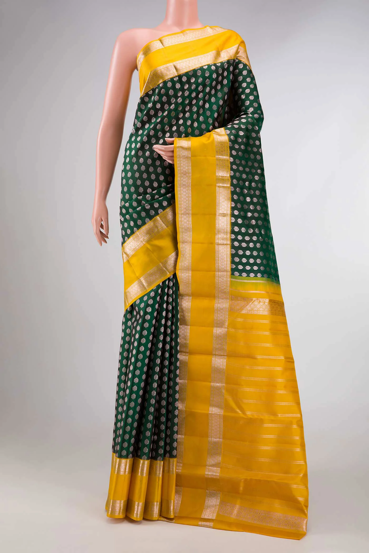 Green Dual Tone Kanjivaram Silk Saree