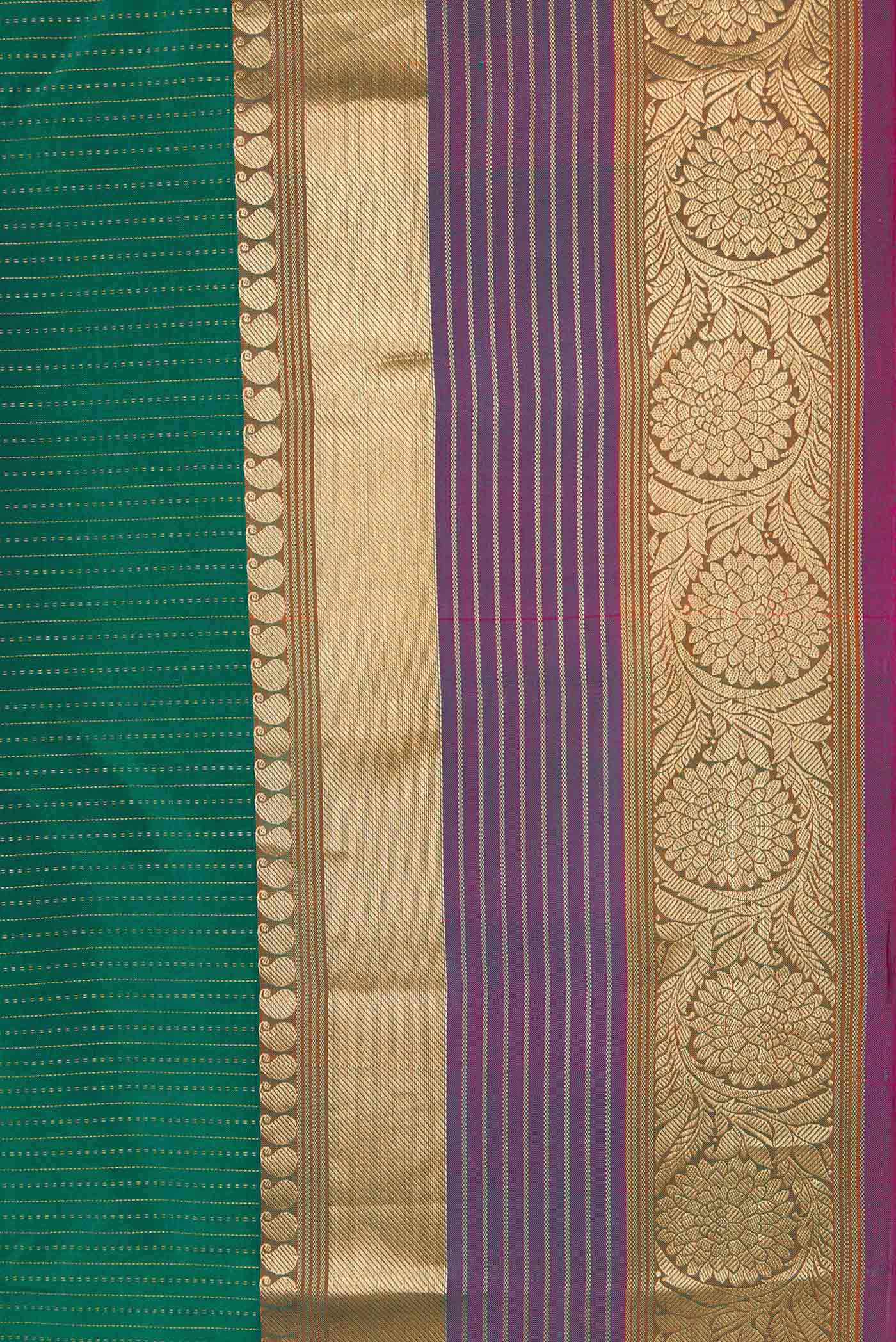 Green Dual Tone Kanchipuram Silk Saree - Image 3