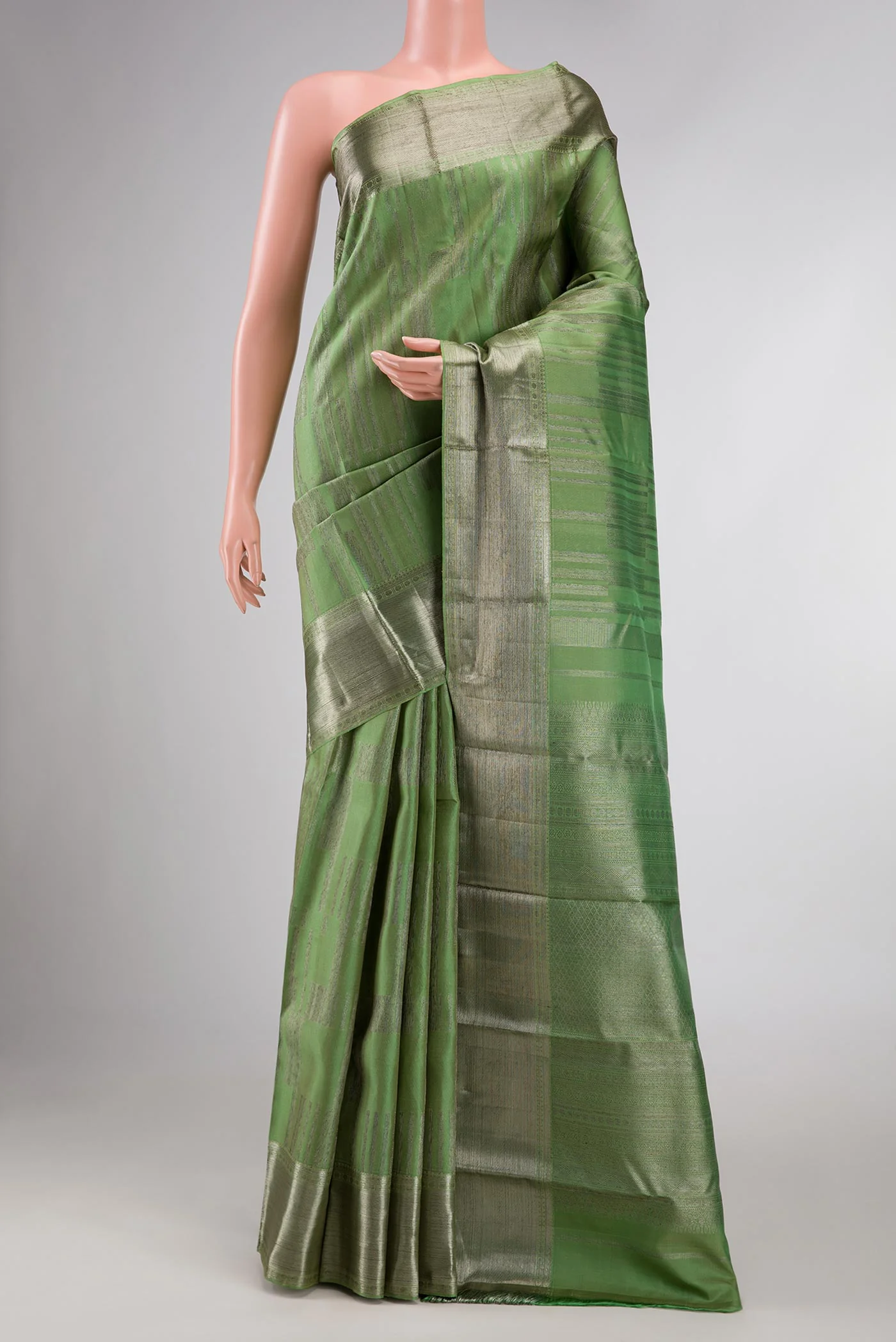 Green Dual Tone Kanjivaram Silk Saree