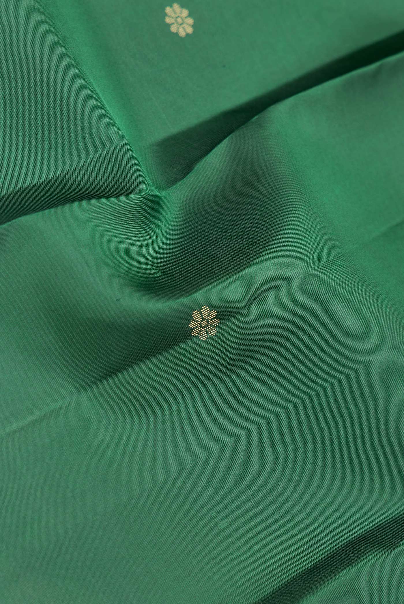 Bottle Green Kanchipuram Silk Saree - Image 2