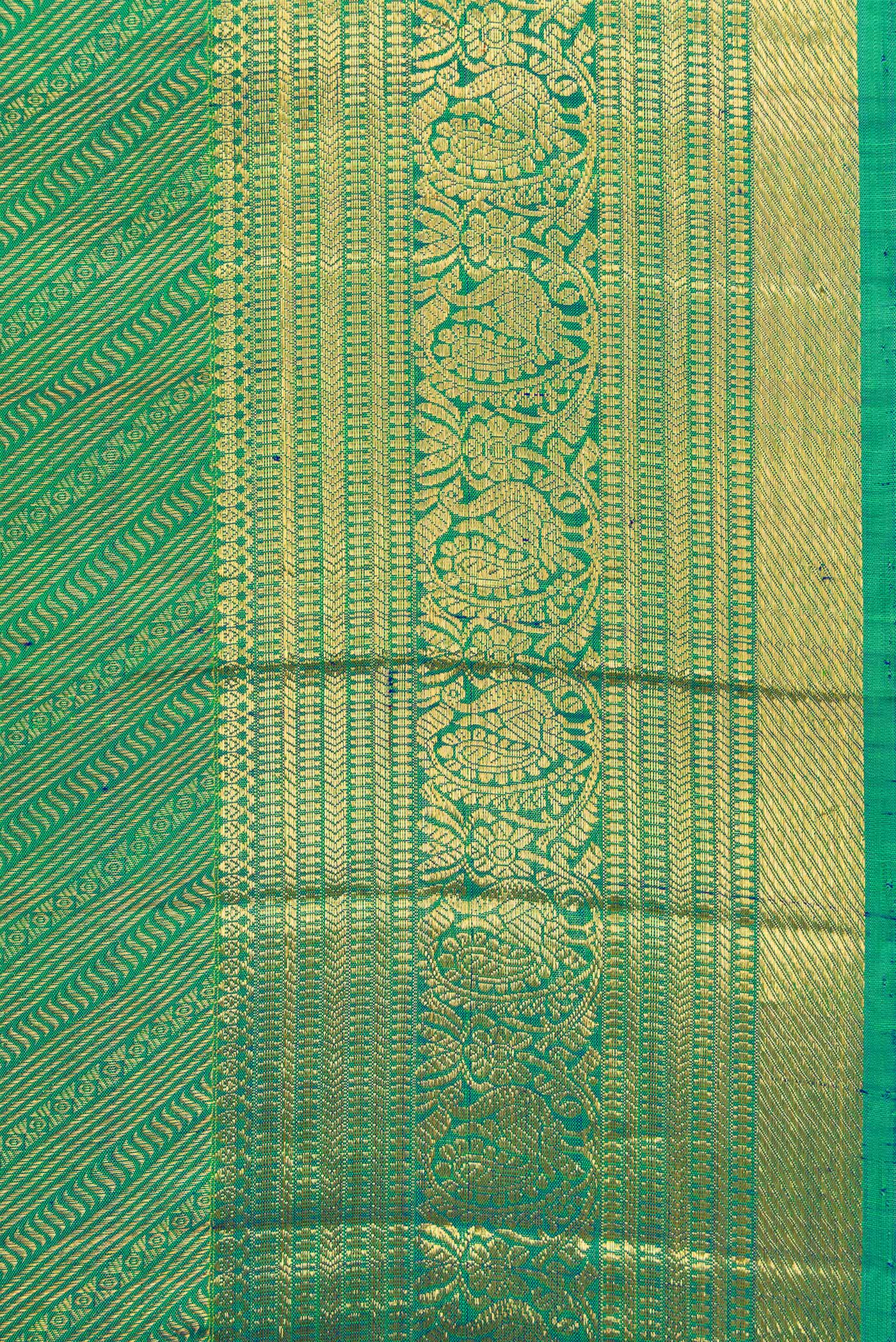 Green with Blue Color Kanchipuram Silk Saree - Image 3