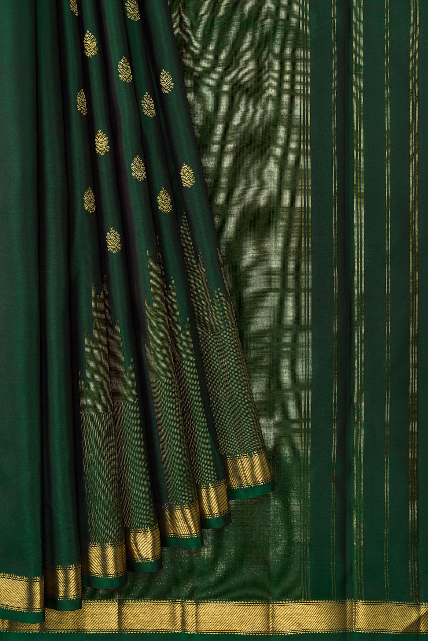 Pure Silk Pure Zari Green Kanchipuram Saree - Image 4