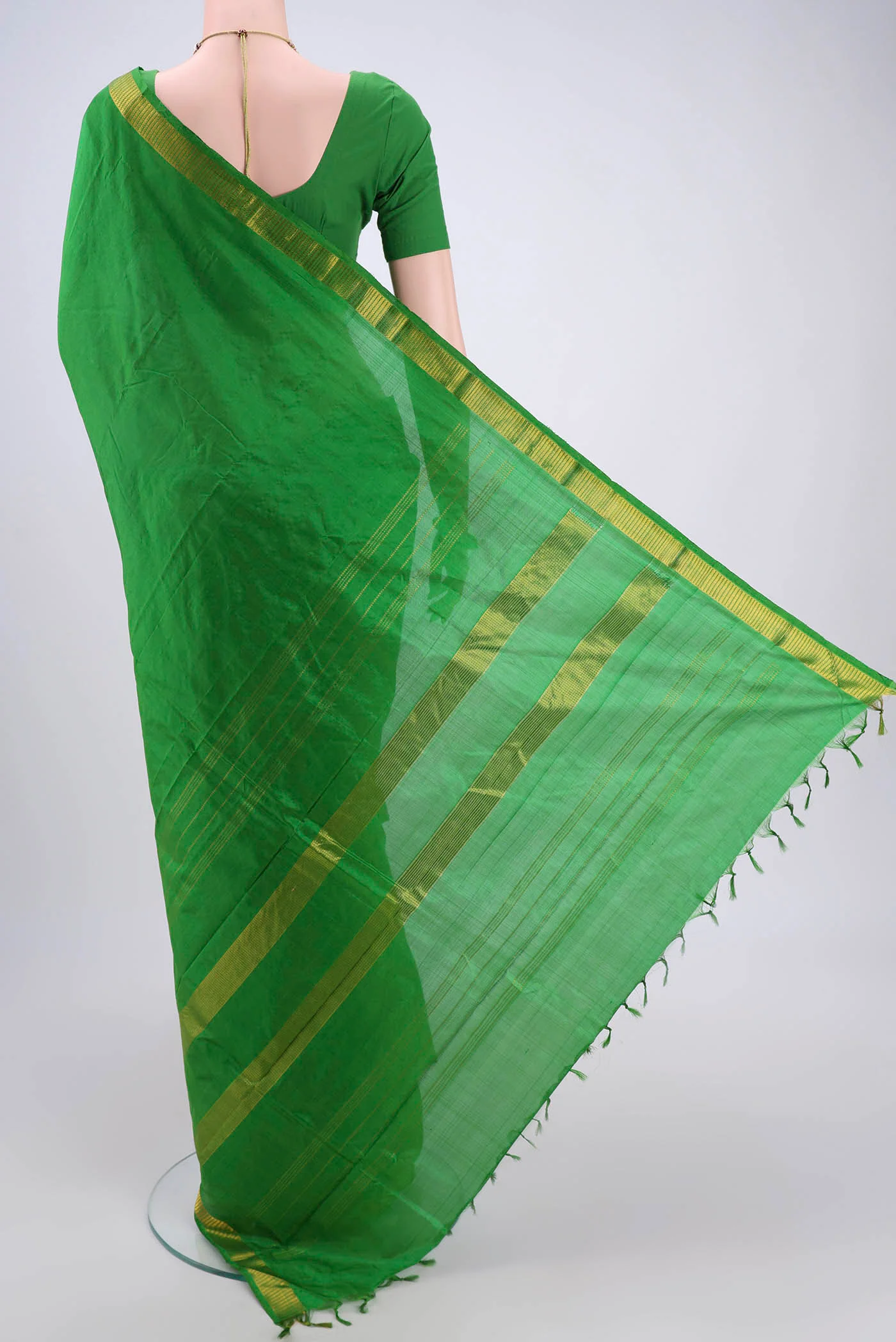 Green Kanchipuram Silk Saree - Image 3