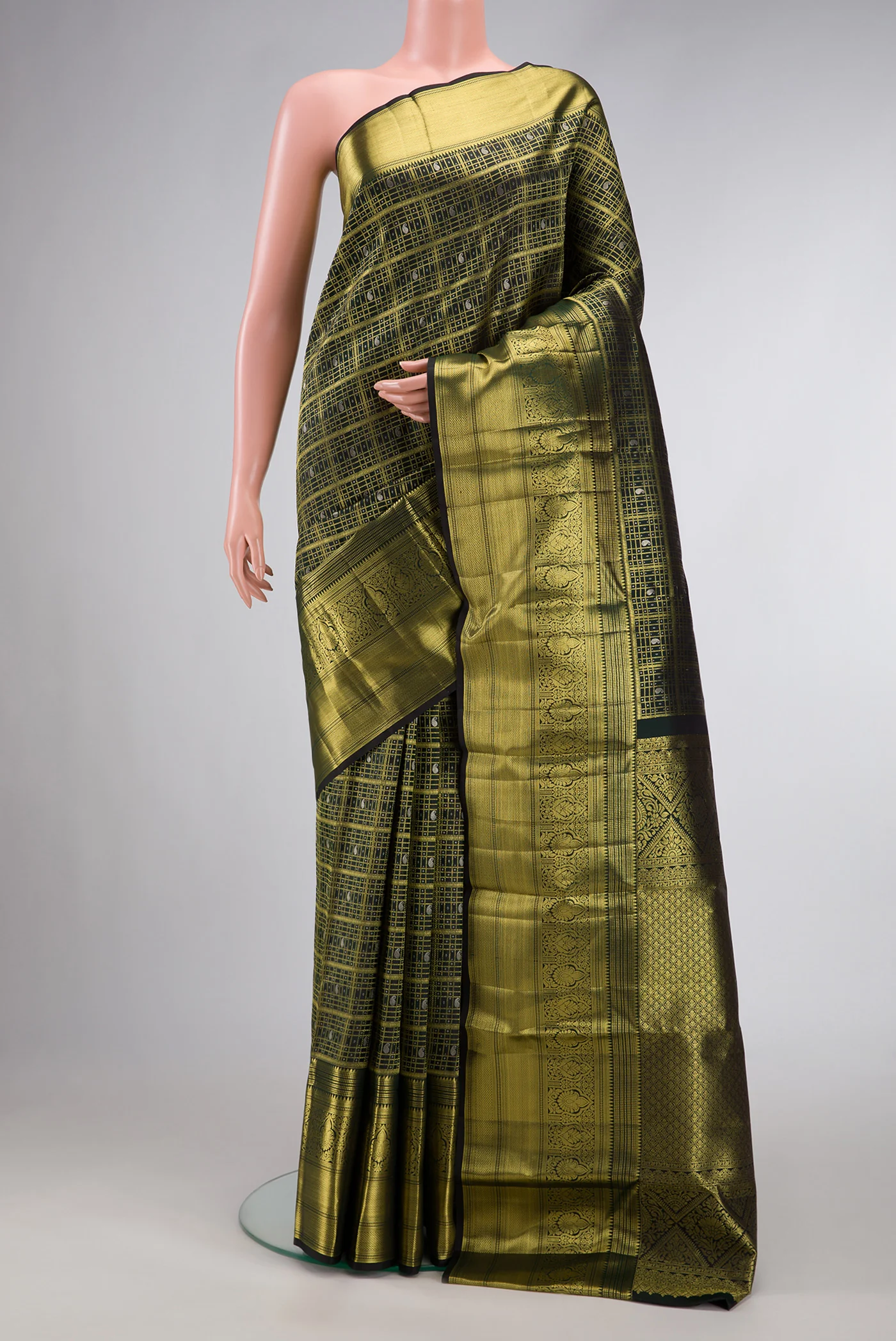 Bottle Green Kanchipuram Silk Saree