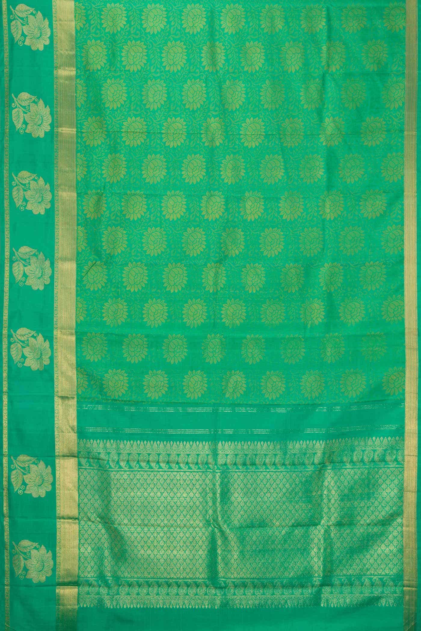 Pure Silk Pure Zari Green Dual Tone Kanchipuram Saree - Image 4