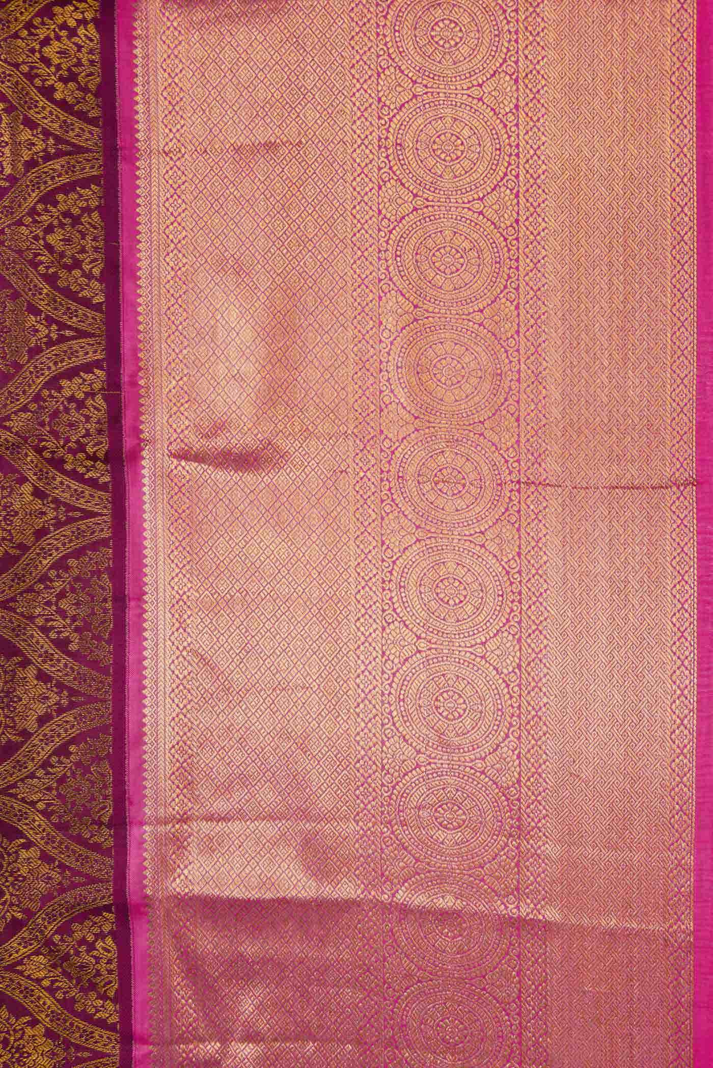 Green Dual Tone Kanchipuram Silk Saree - Image 5