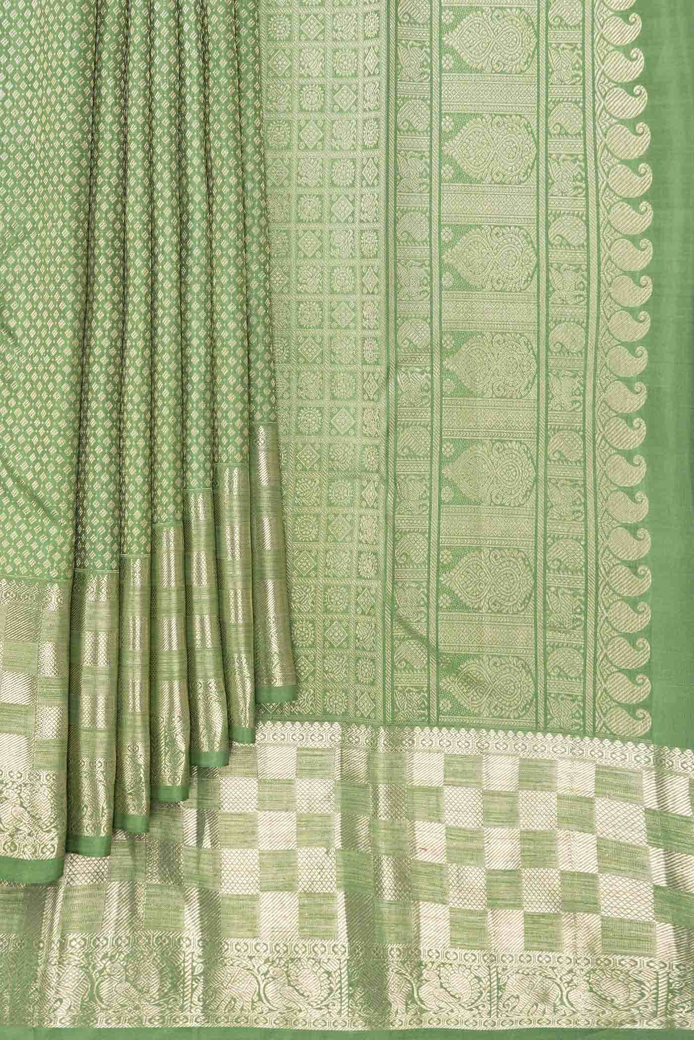 Green Dual Tone Kanchipuram Silk Saree - Image 2
