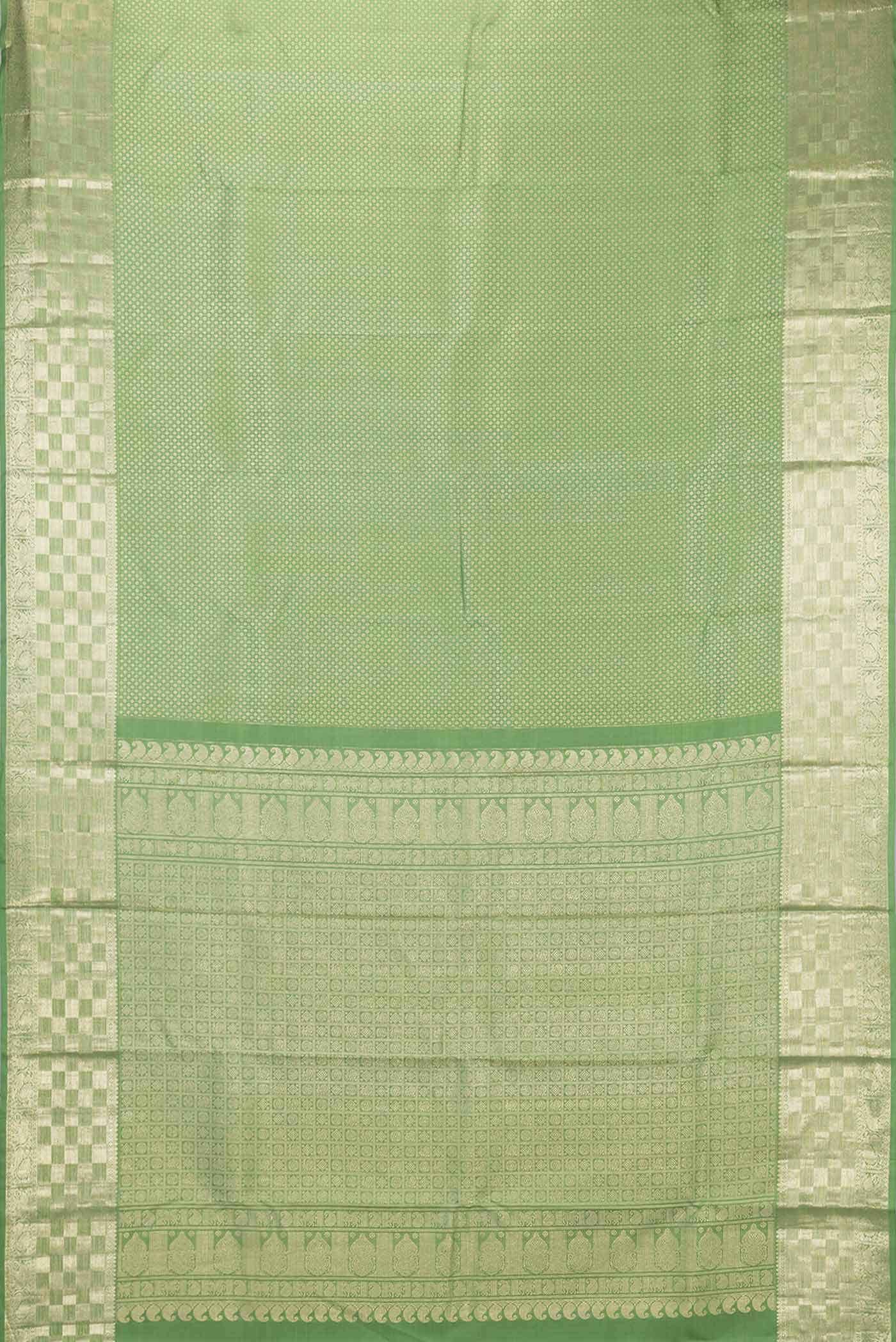 Green Dual Tone Kanchipuram Silk Saree - Image 4