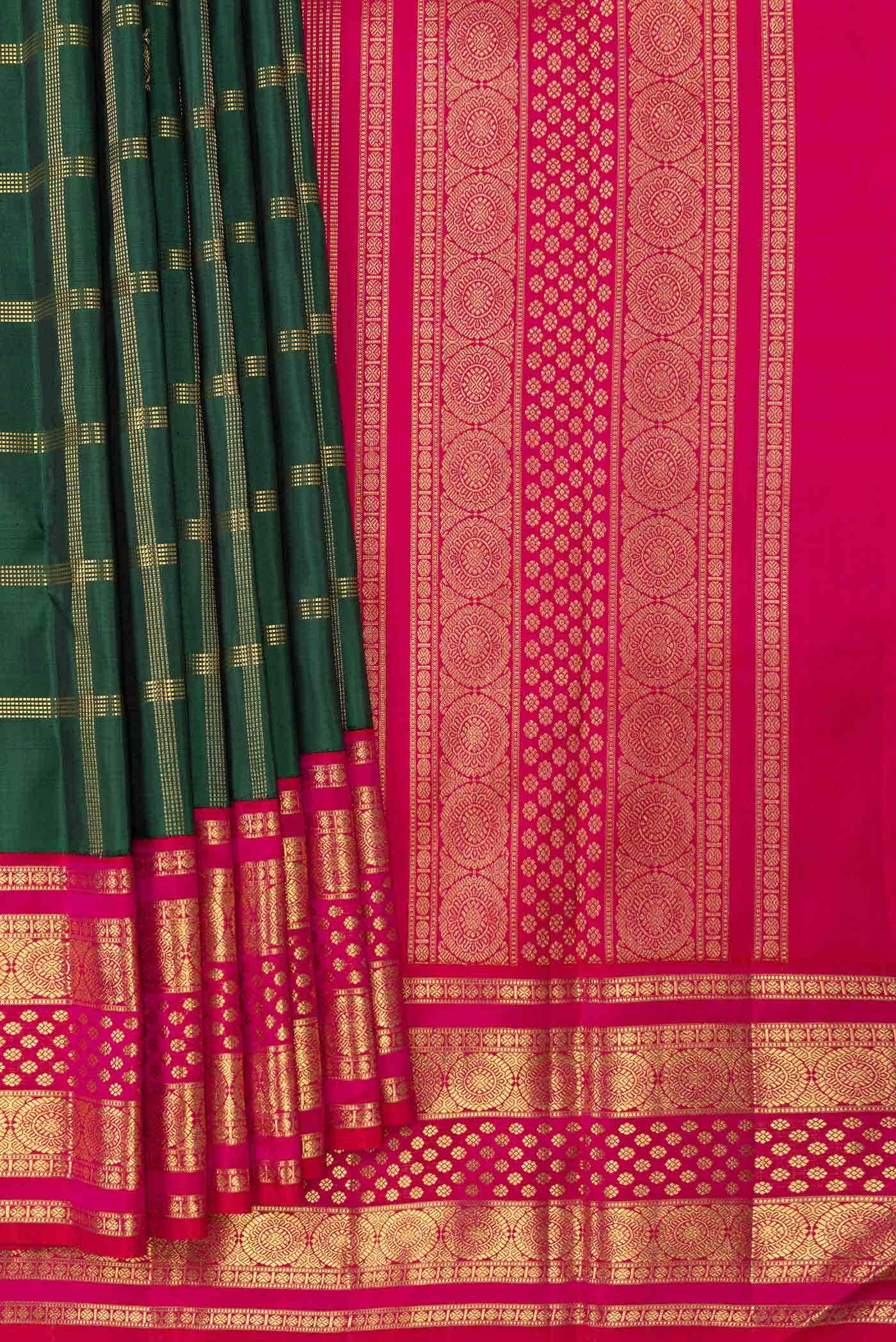Pure Silk Pure Zari Green Dual Tone Kanjivaram Saree - Image 2