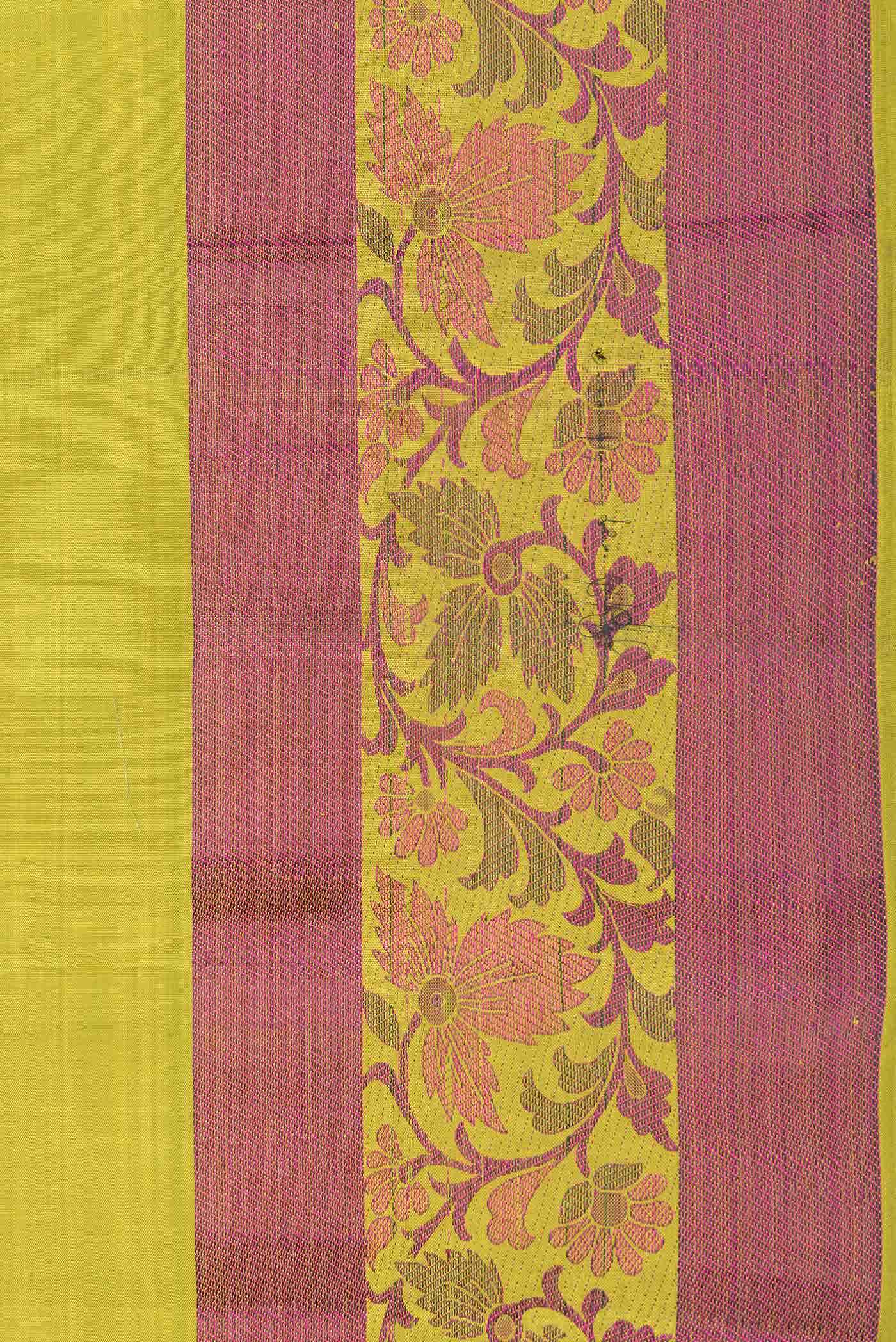 Green Dual Tone Kanjivaram Silk Saree - Image 5