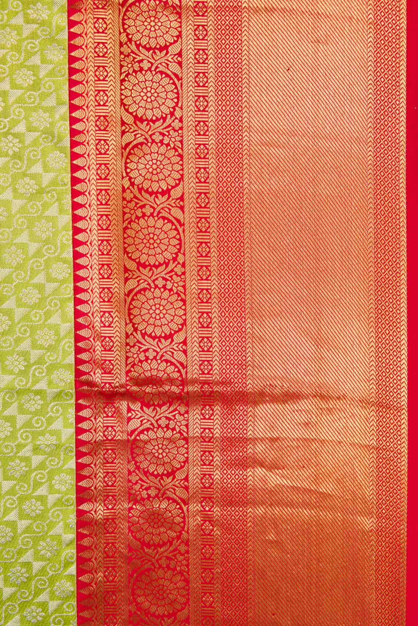 Green Dual Tone Kanchipuram Tissue Silk Saree - Image 3