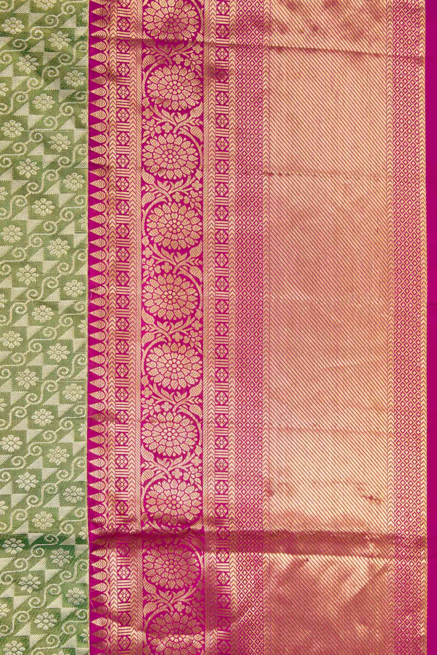 Green Dual Tone Kanchipuram Tissue Silk Saree - Image 3