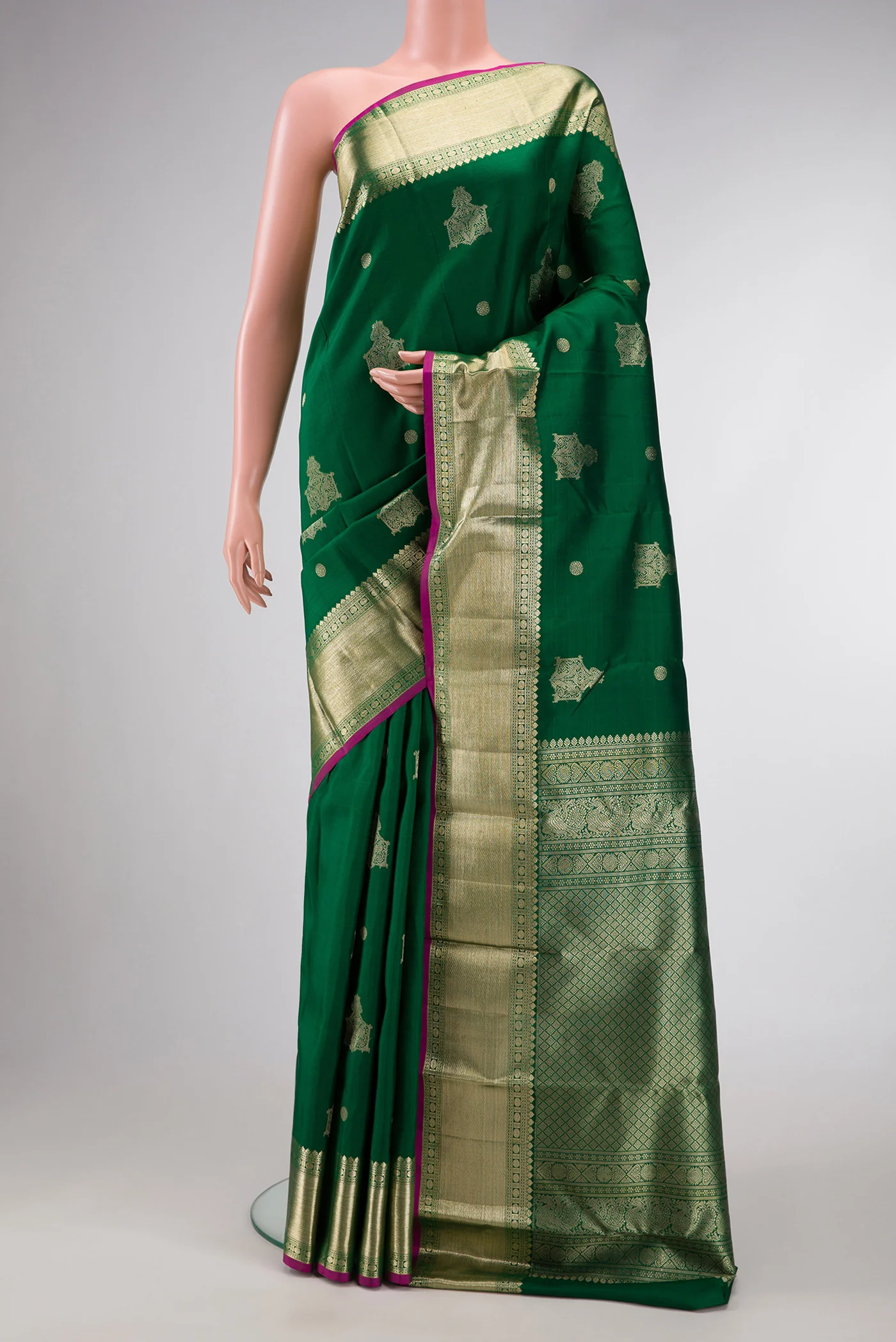 Bottle Green Kanjivaram Silk Saree