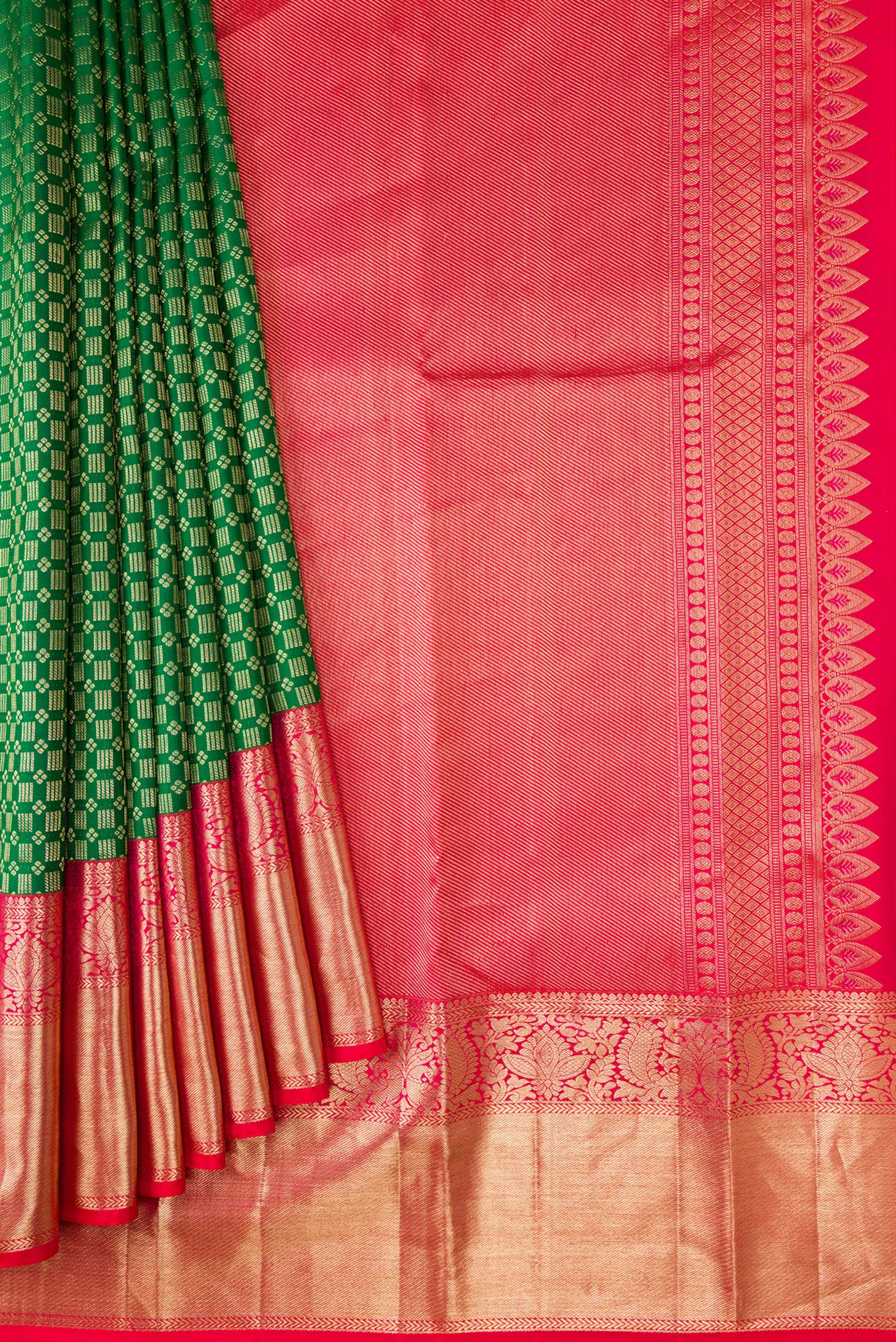 Green Kanjivaram Silk Saree - Image 4