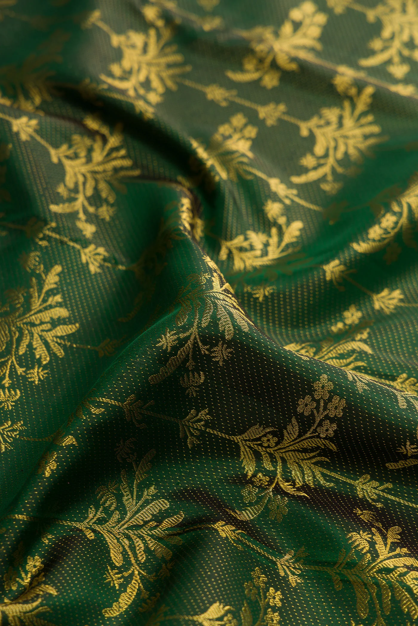 Bottle Green Kanjivaram Silk Saree - Image 2
