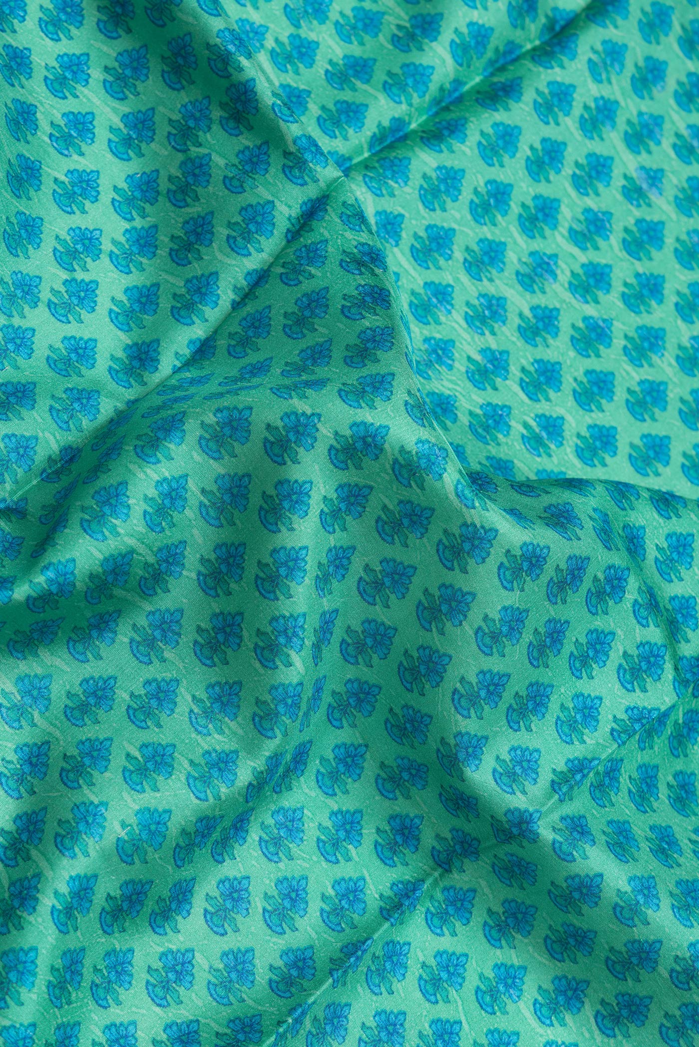 Green Printed Silk Saree - Image 2