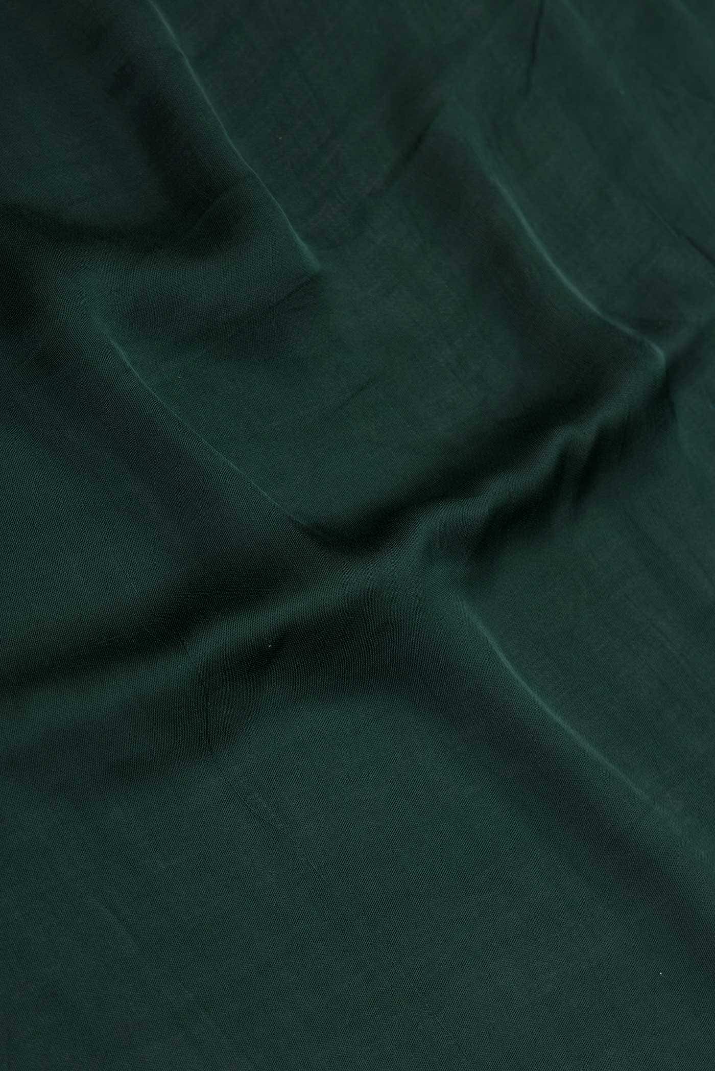 Green Dual Tone Satin Silk Saree - Image 2