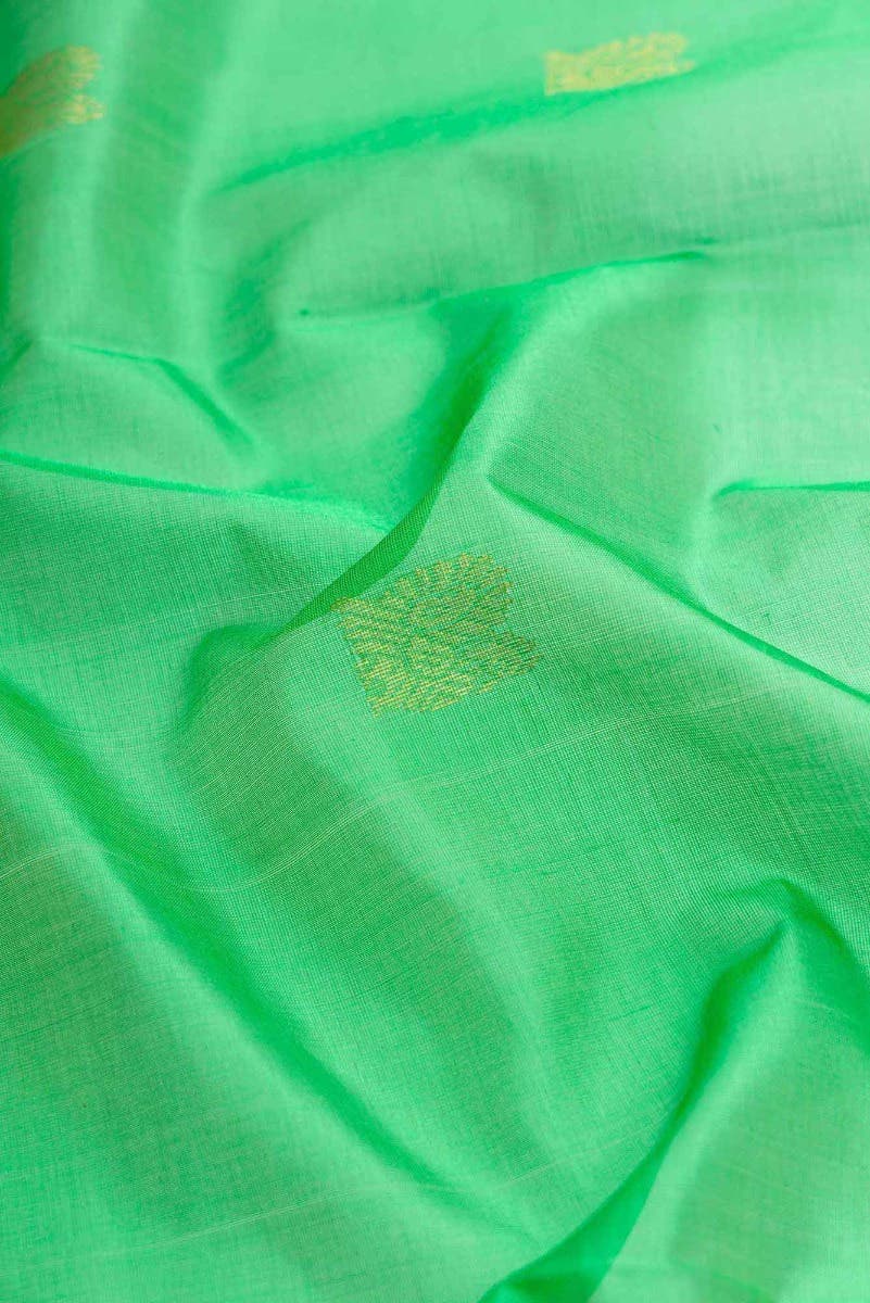 Green Dual Tone Silk Cotton Saree - Image 3