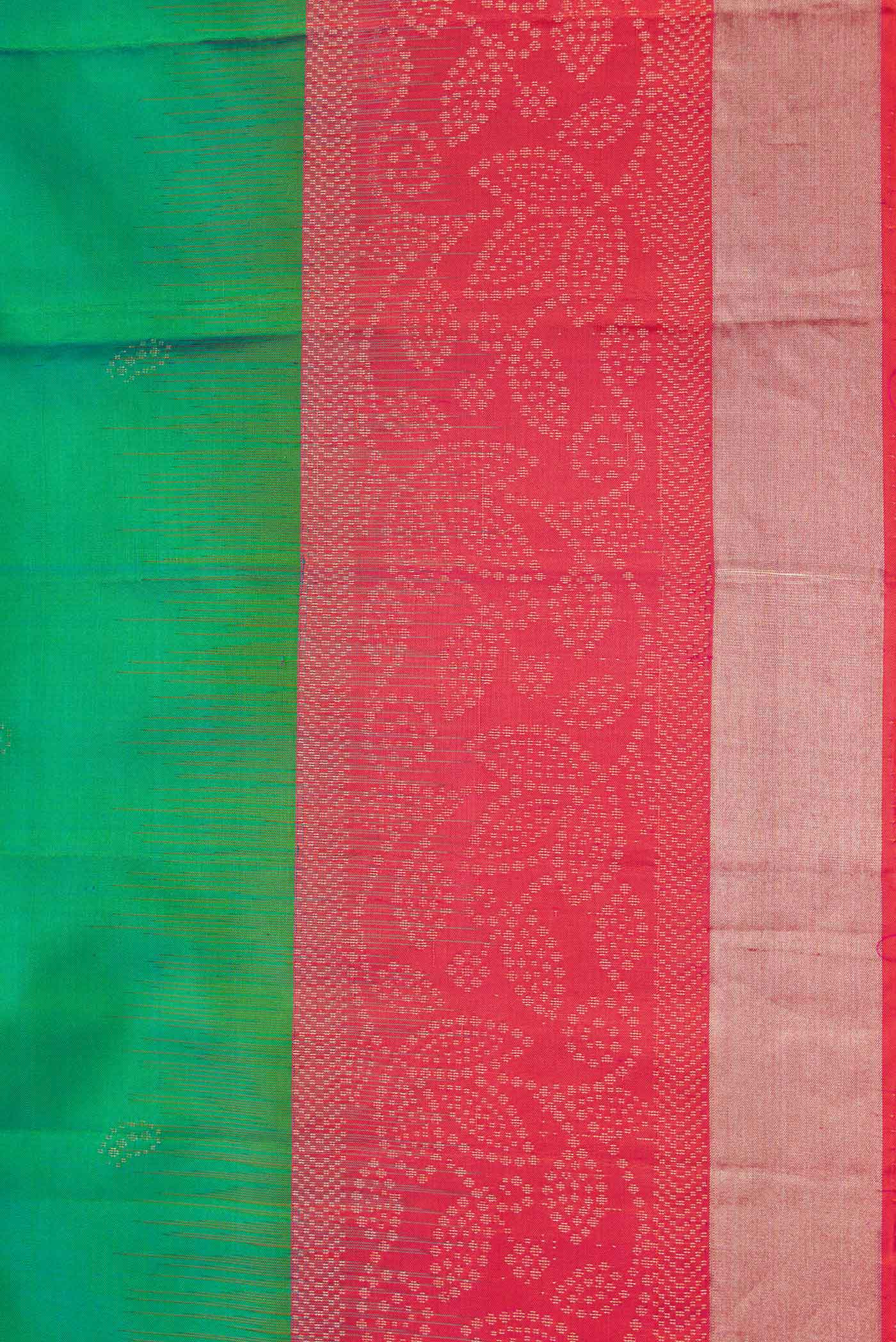 Green Dual Tone Soft Silk Saree - Image 3