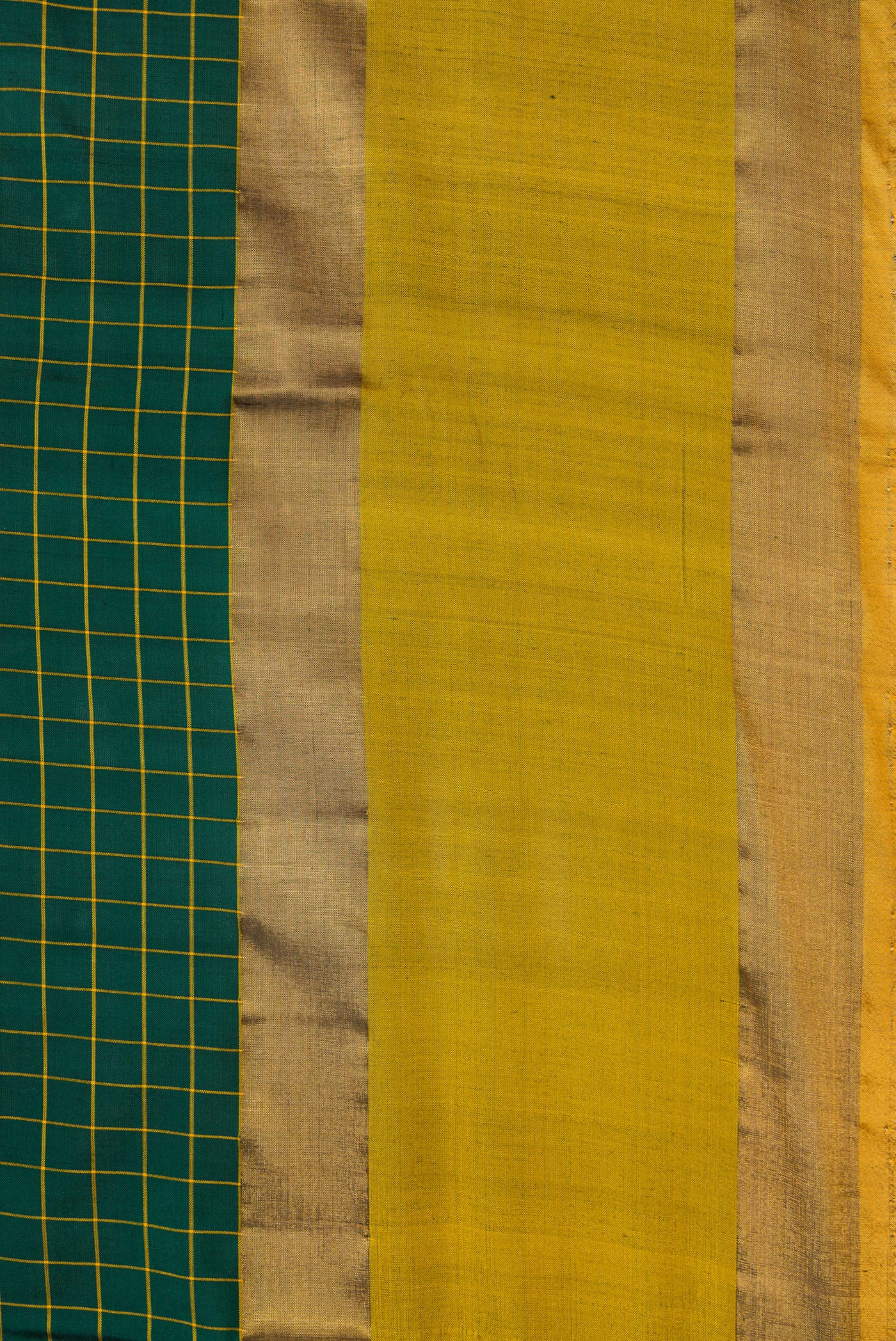 Bottle Green Uppada Silk Saree - Image 3