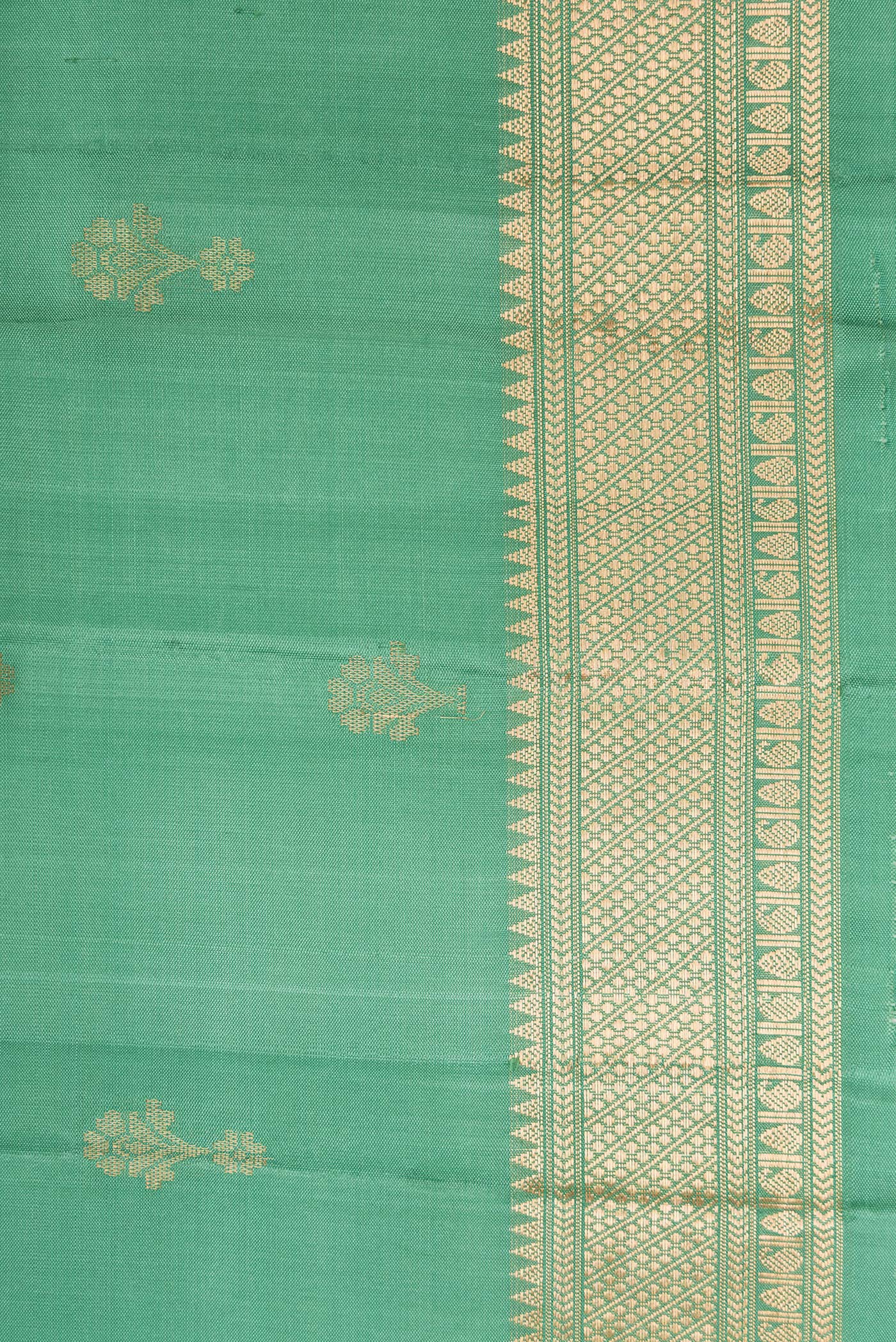 Green Soft Silk Saree - Image 3