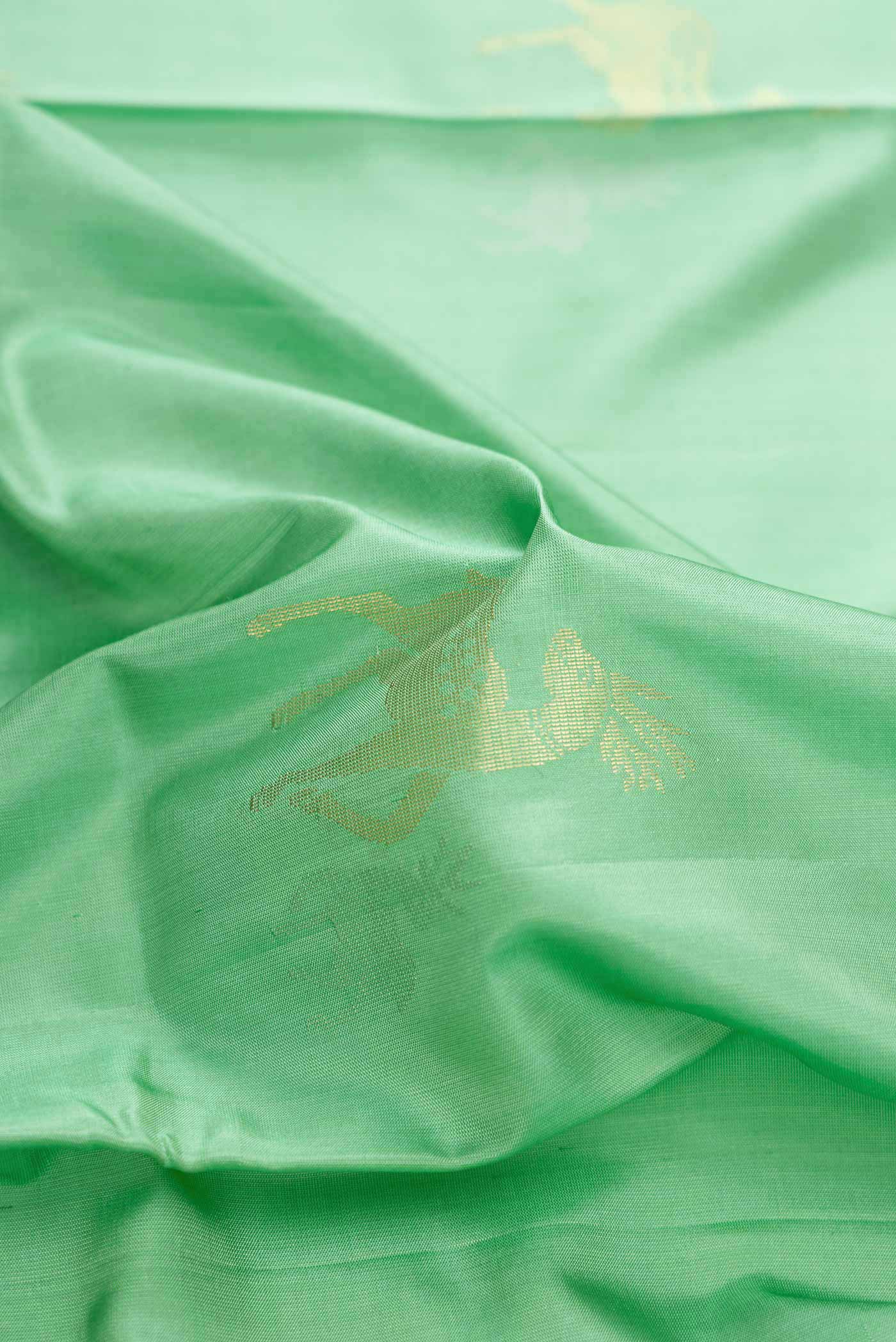 Green Dual Tone Soft Silk Saree - Image 2