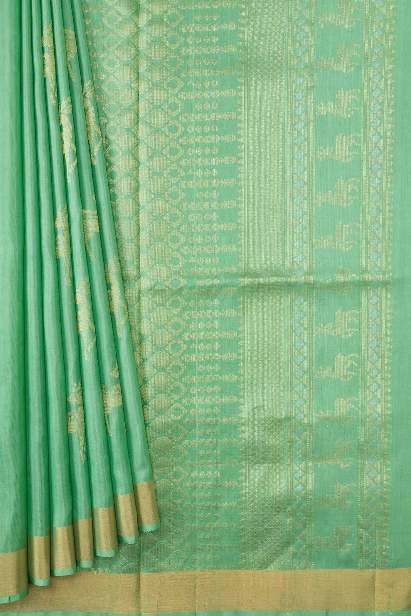 Green Dual Tone Soft Silk Saree - Image 4