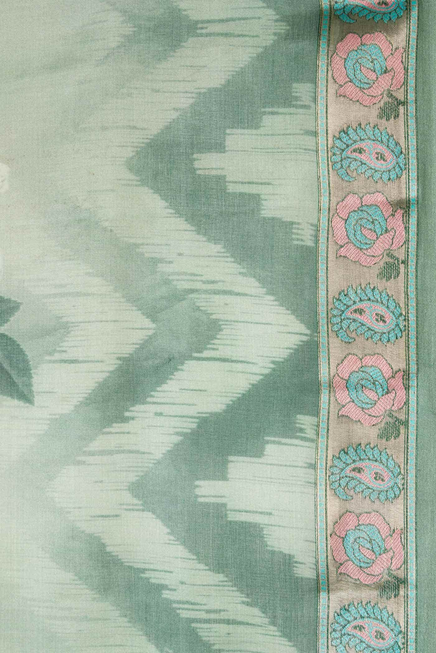 Green Dual Tone Tussar Silk Saree - Image 3