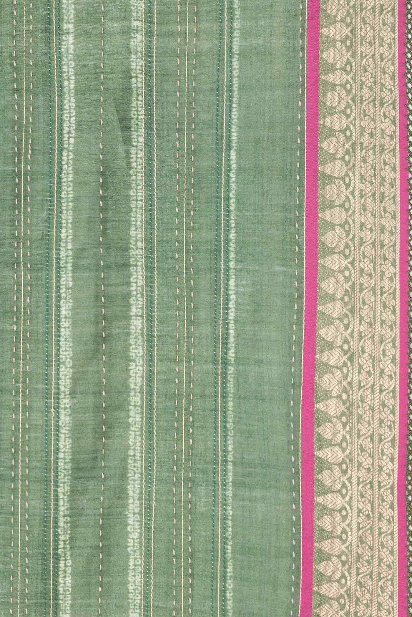 Green Dual Tone Tussar Silk Saree - Image 3