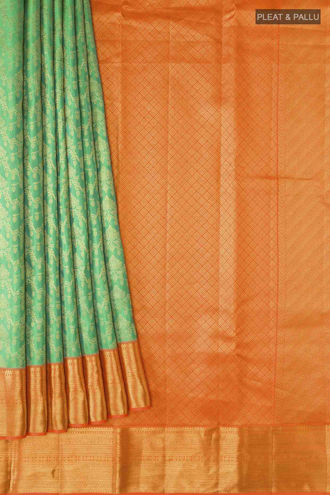 Green Kanchipuram Silk Saree - Image 4