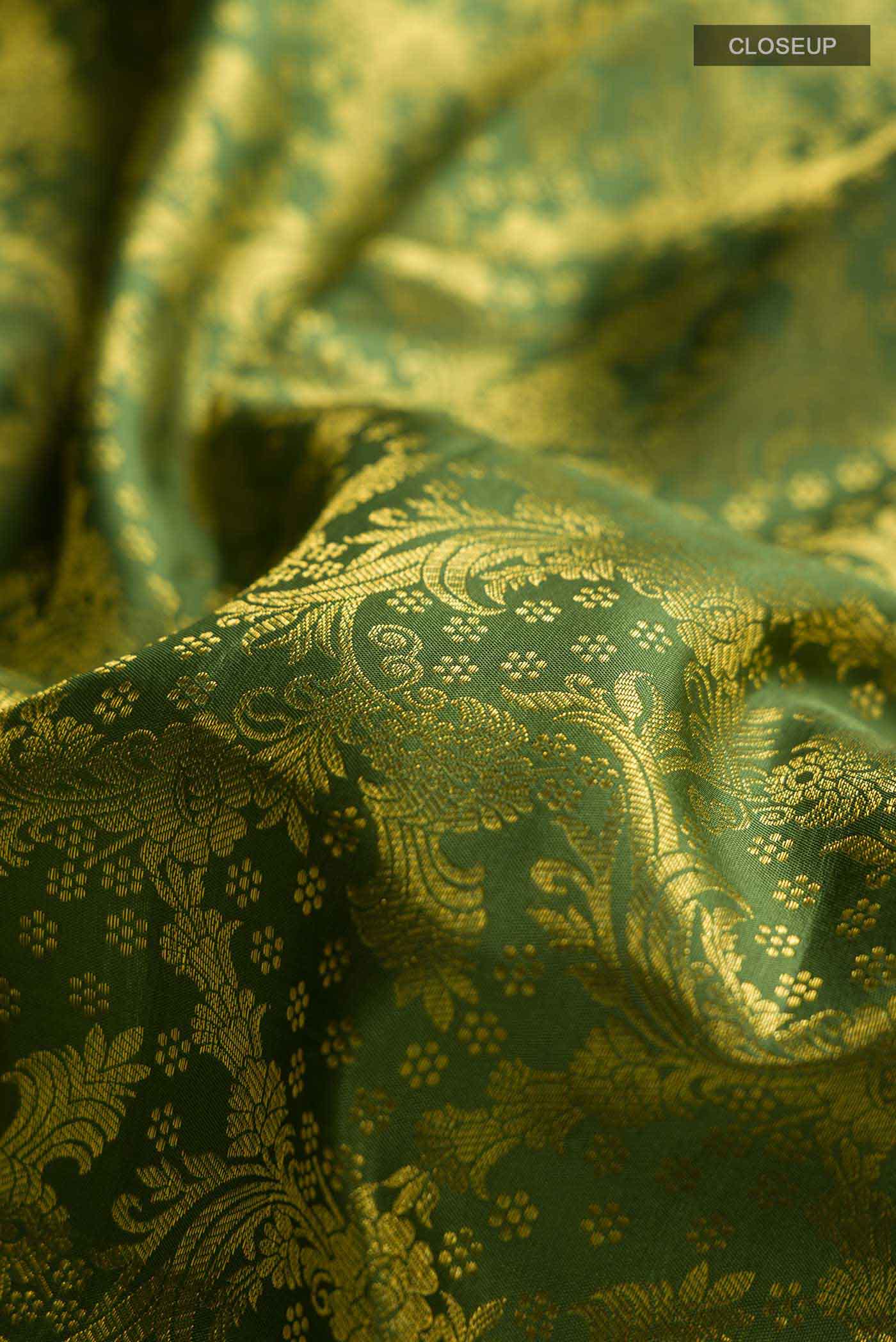 Green Kanjivaram Silk Saree - Image 2