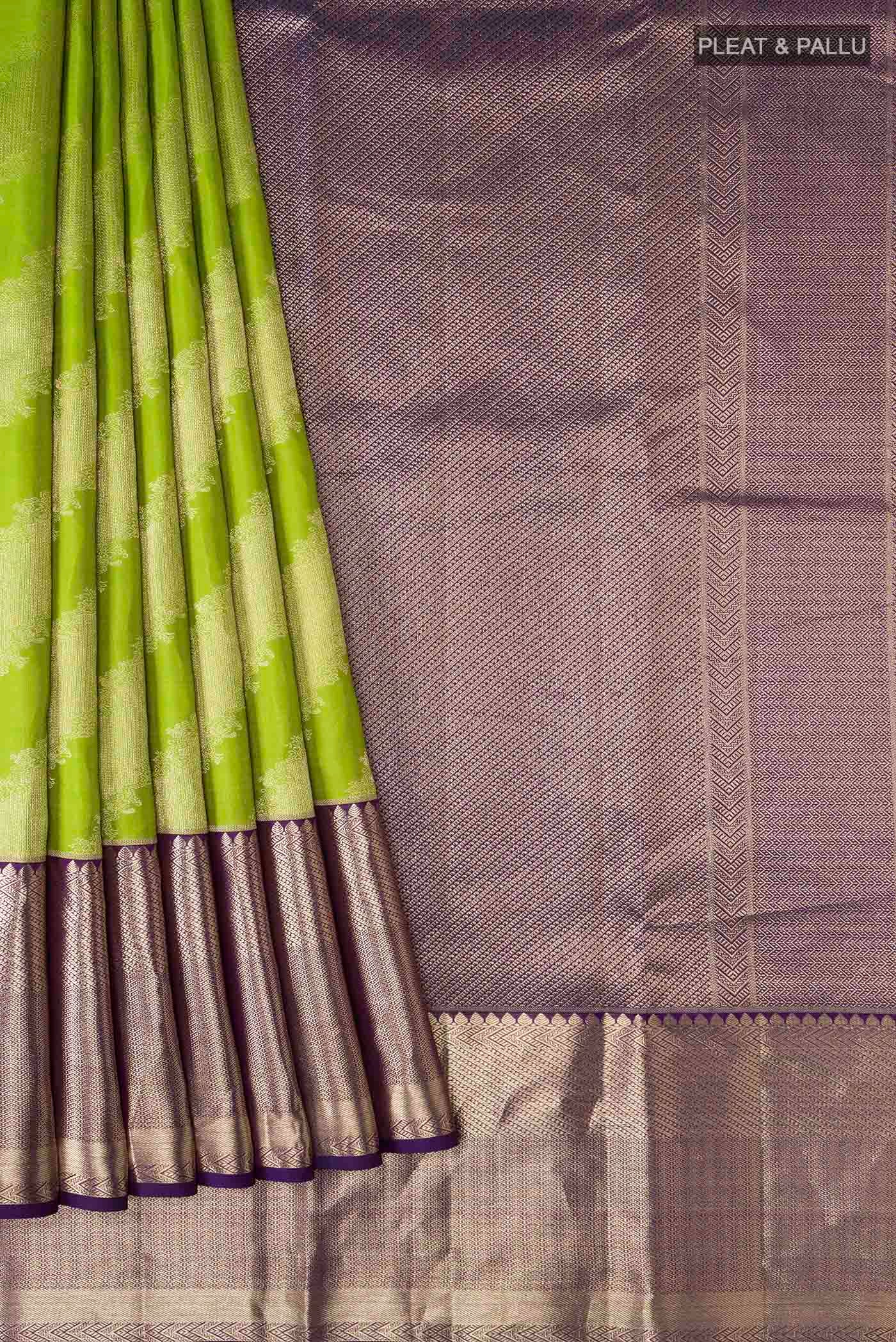 Green Kanchipuram Silk Saree - Image 4