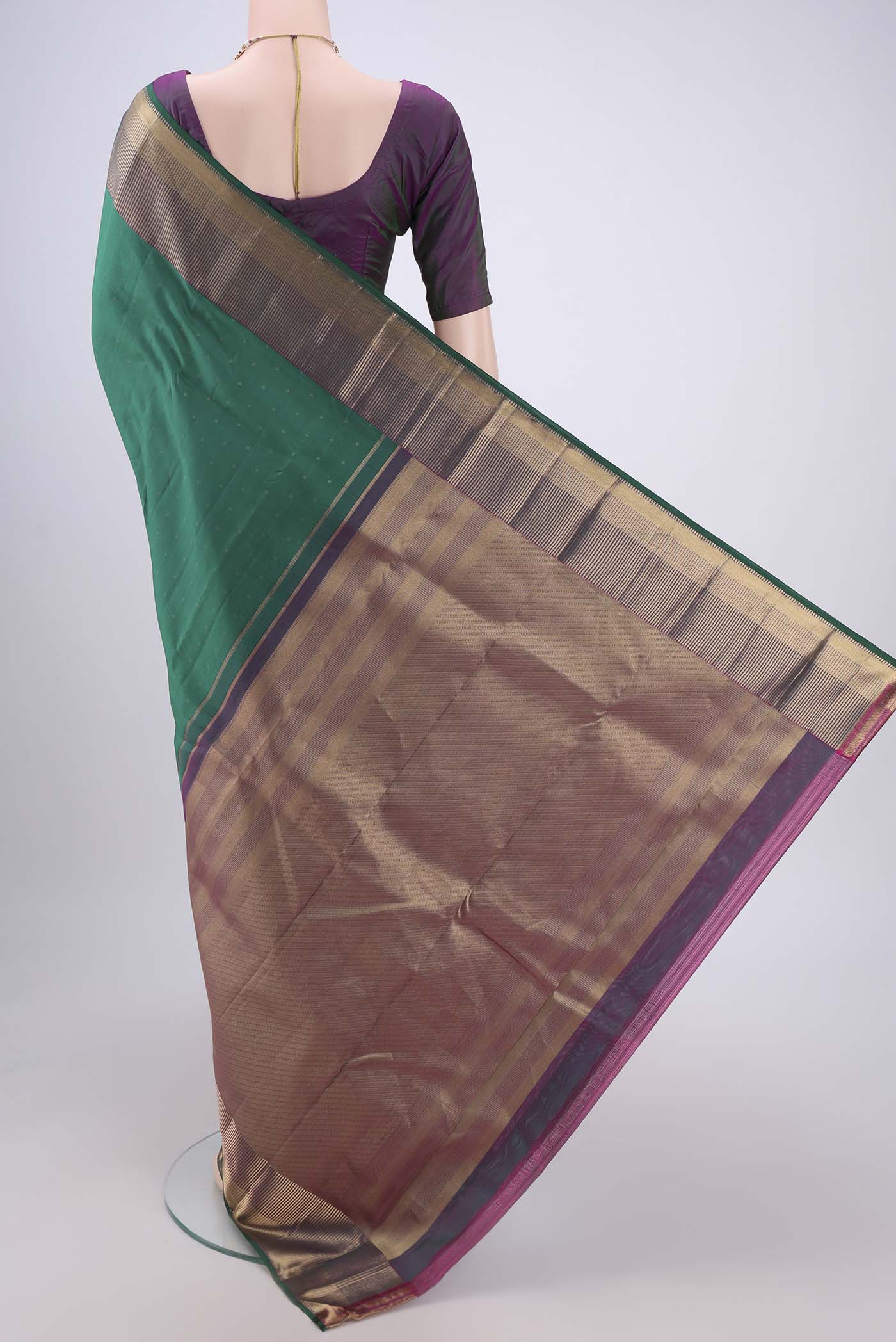 Green Kanchipuram Silk Saree - Image 3