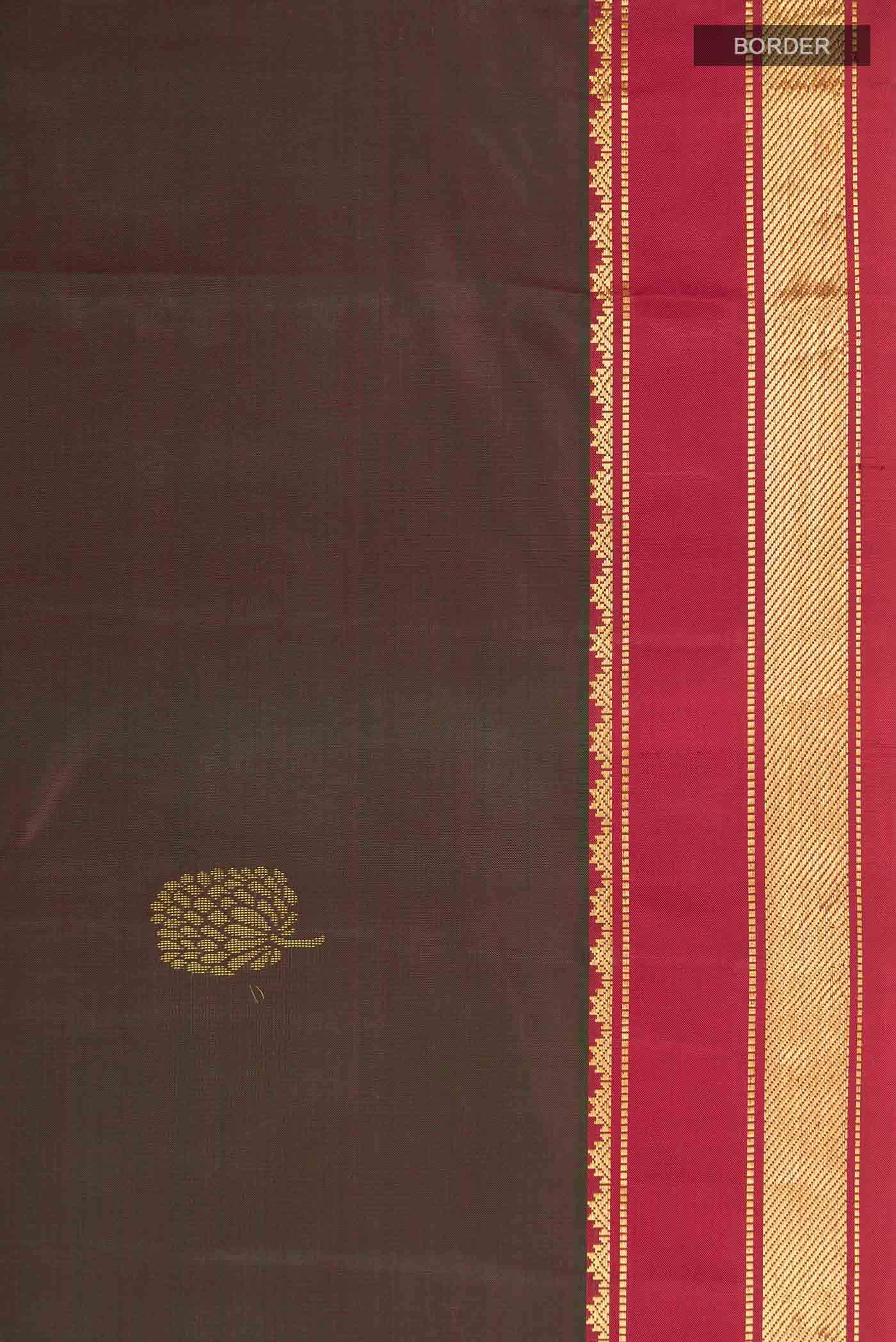 Green Kanchipuram Silk Saree - Image 5