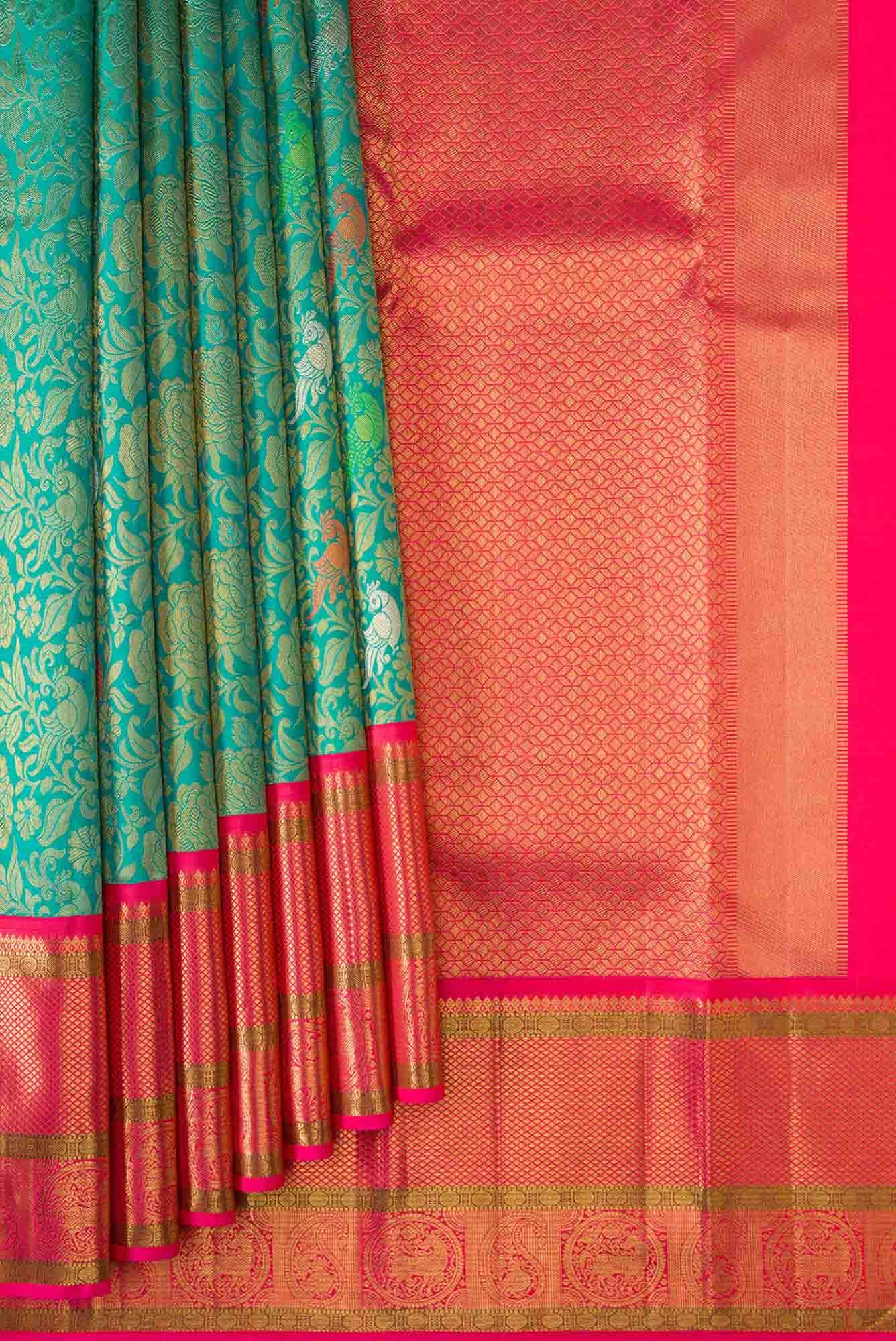 Pure Silk Pure Zari Green Dual Tone Kanjivaram Saree - Image 2