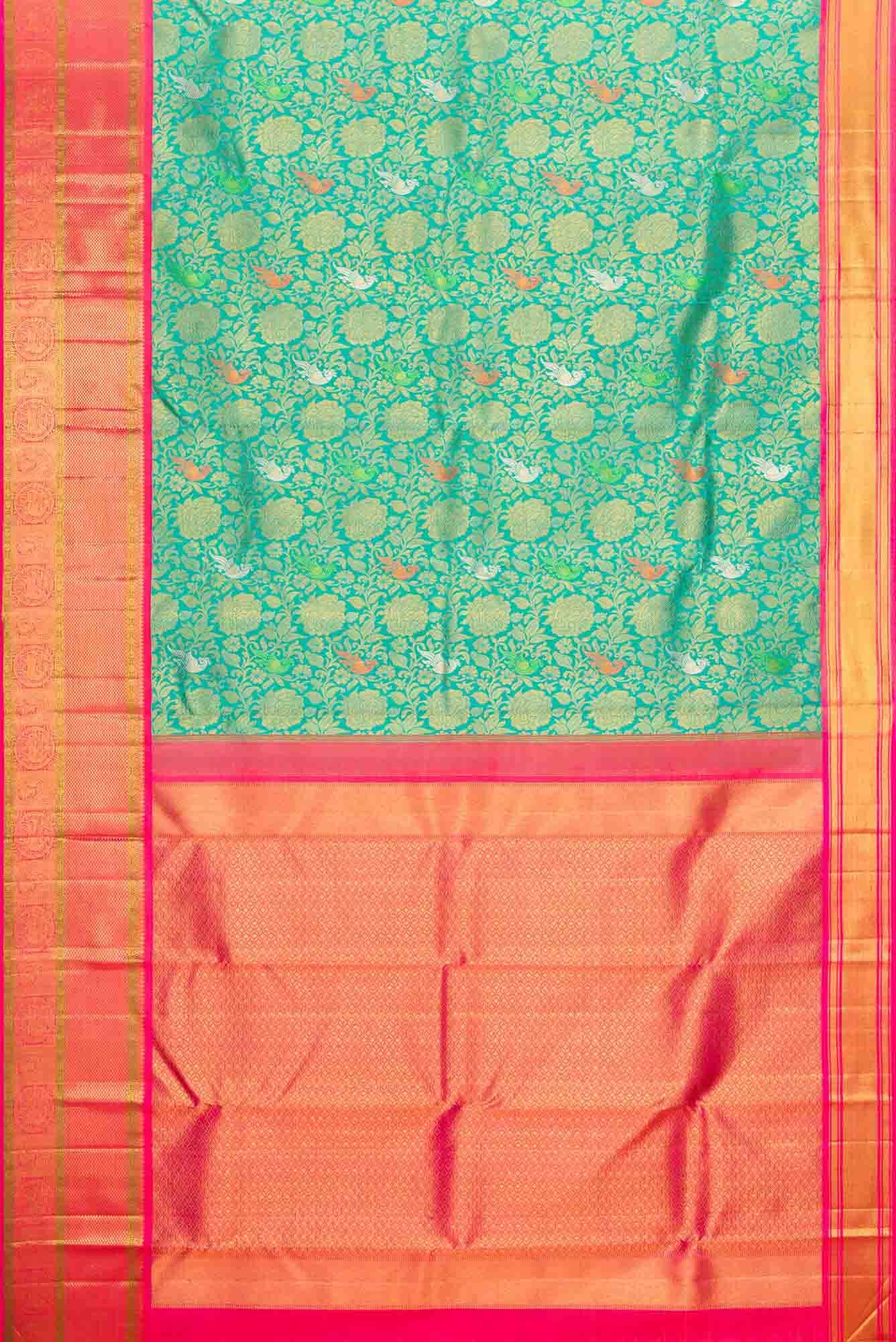 Pure Silk Pure Zari Green Dual Tone Kanjivaram Saree - Image 4