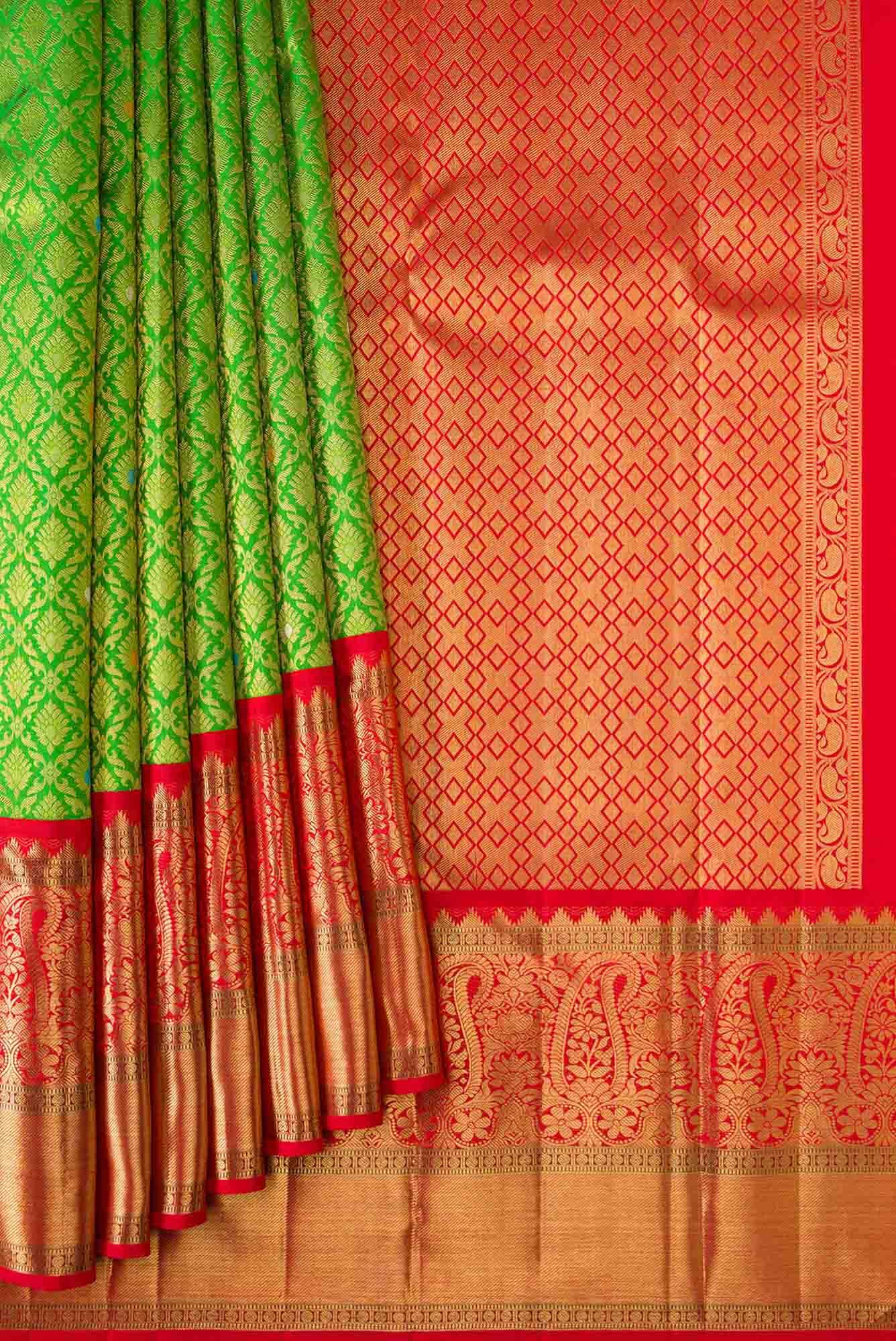 Pure Silk Pure Zari Green Dual Tone Kanjivaram Saree - Image 2