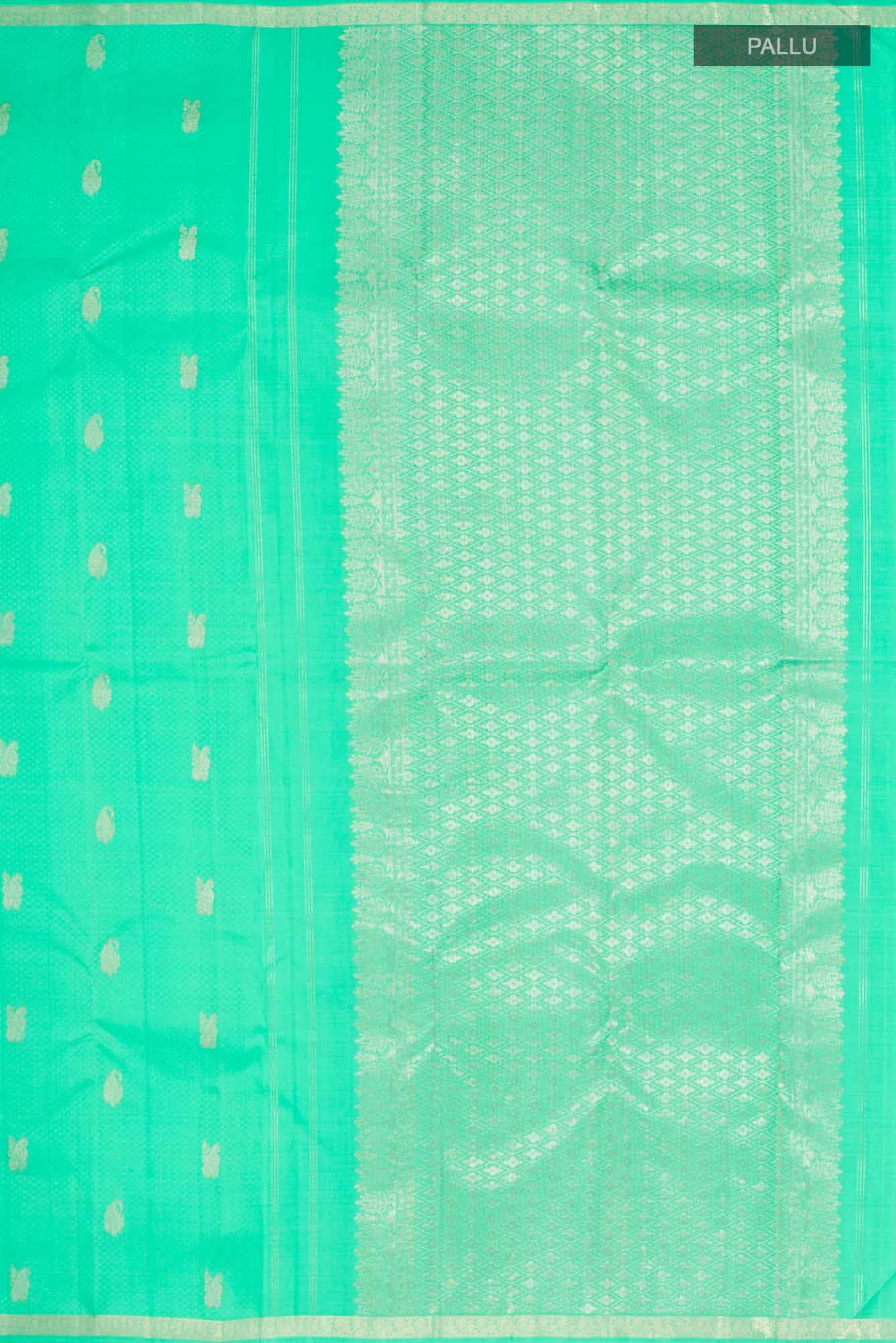 Green Kanjivaram Silk Saree - Image 5