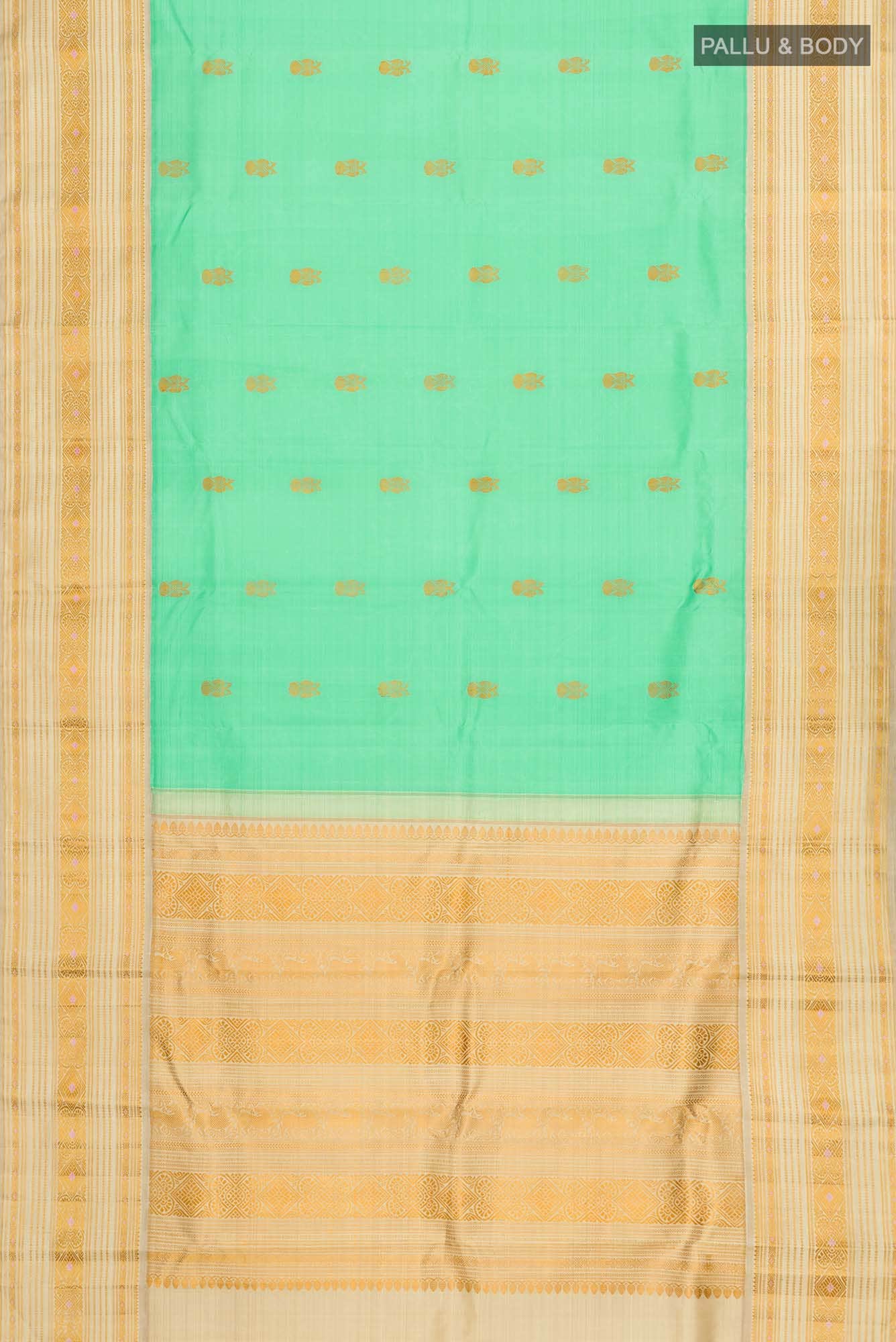 Green Kanjivaram Silk Saree - Image 4