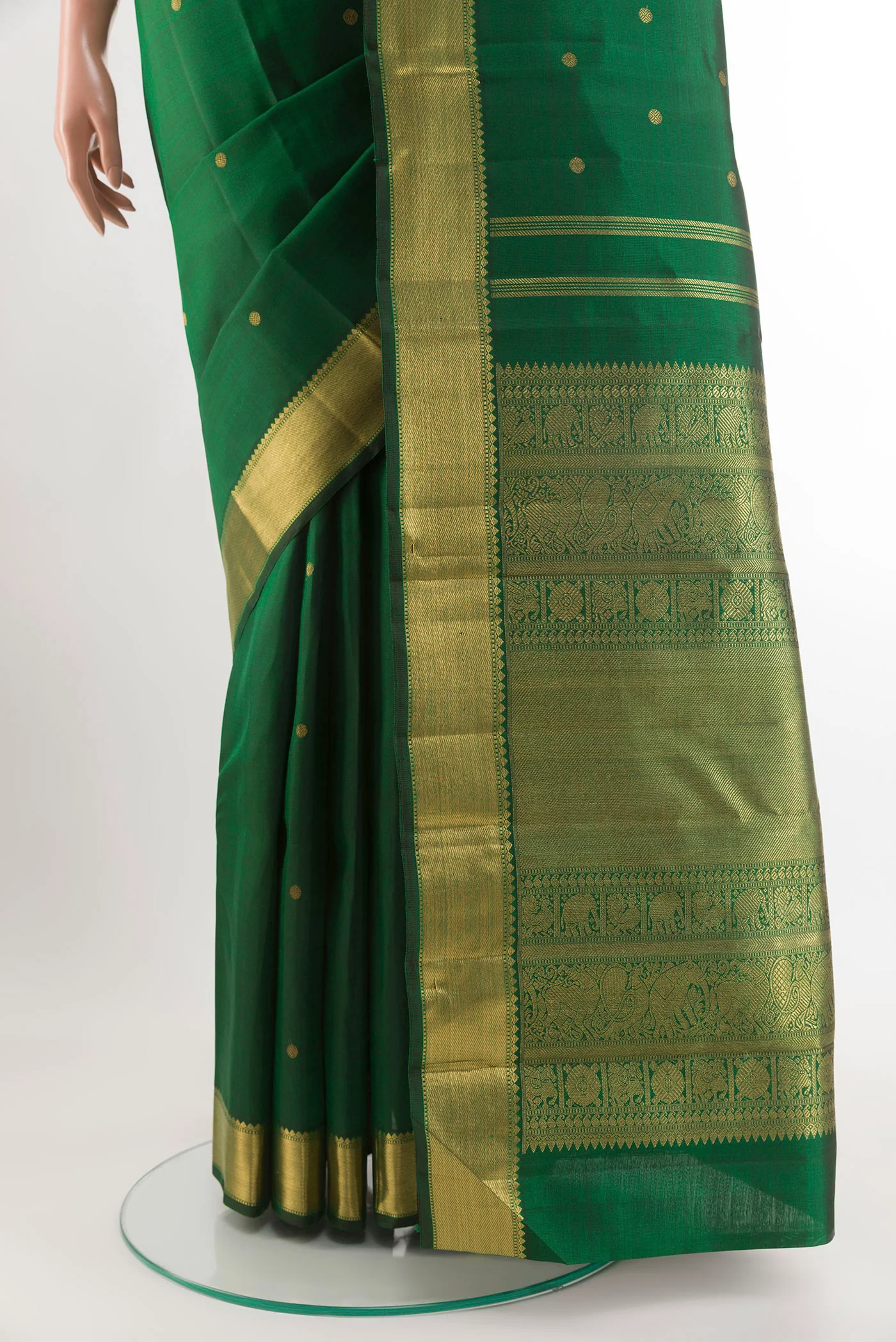 Pure Silk Pure Zari Green Kanjivaram Saree - Image 3