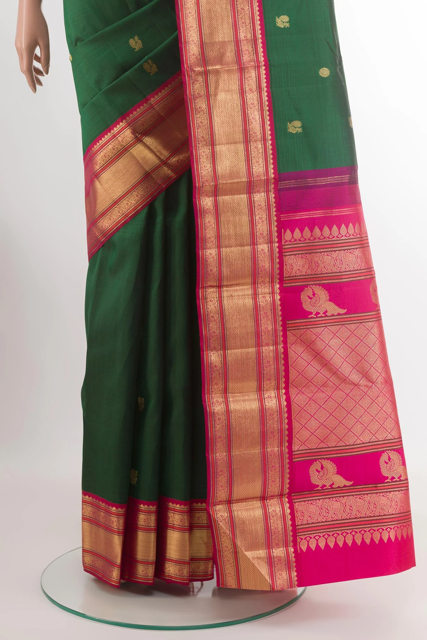 Bottle Green Kanjivaram Silk Saree - Image 3