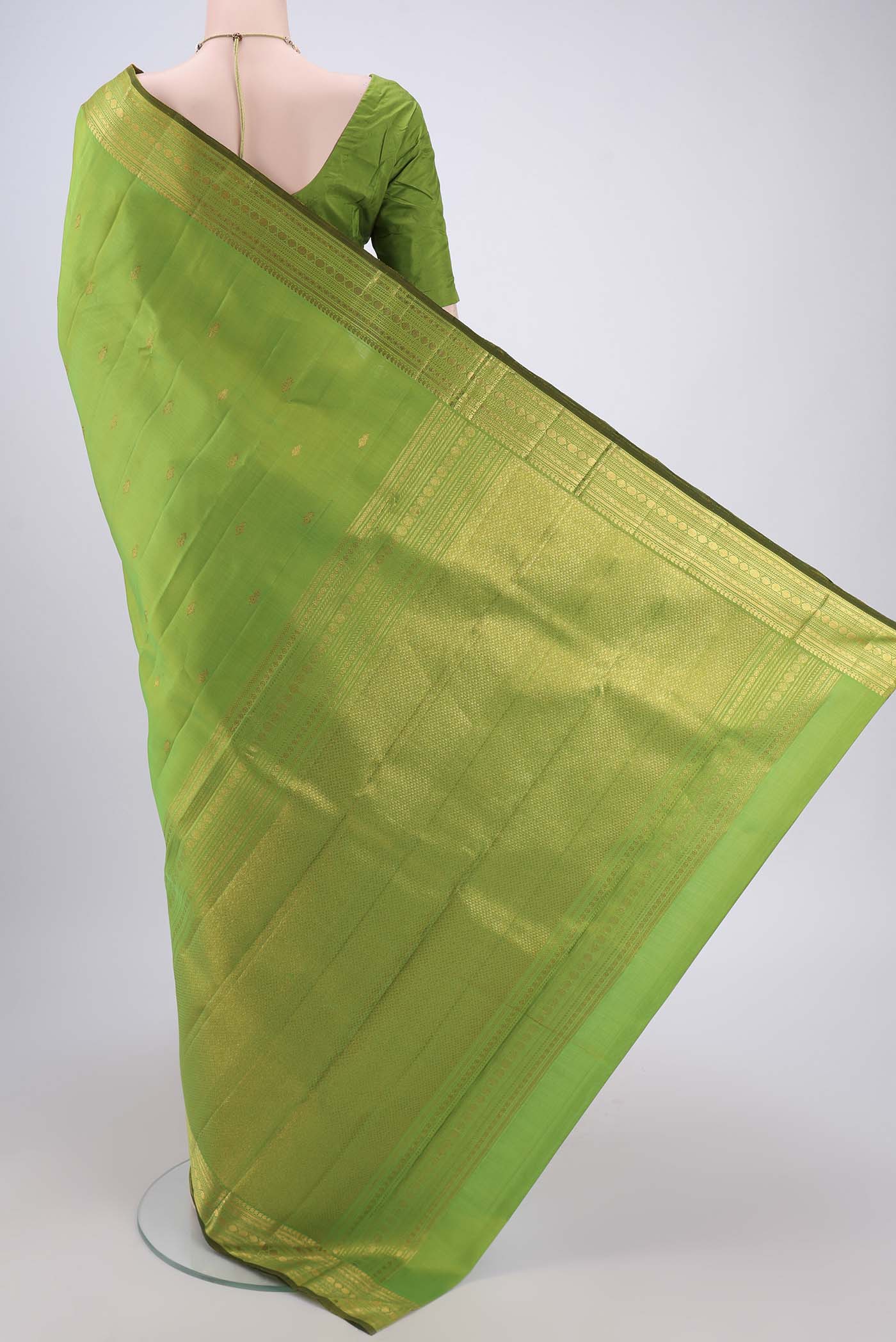 Green Kanjivaram Silk Saree - Image 3
