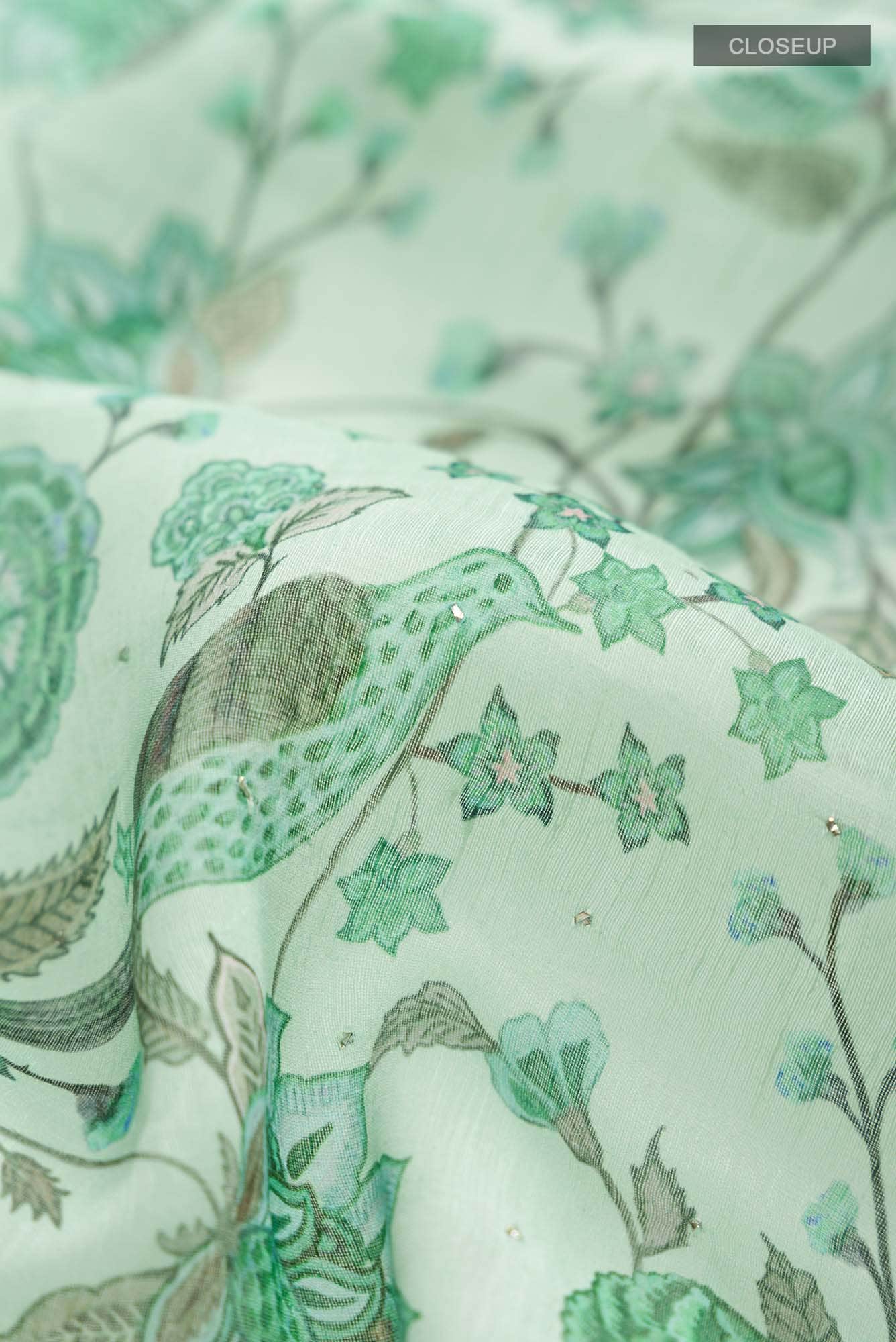 Green Linen Saree - Image 2