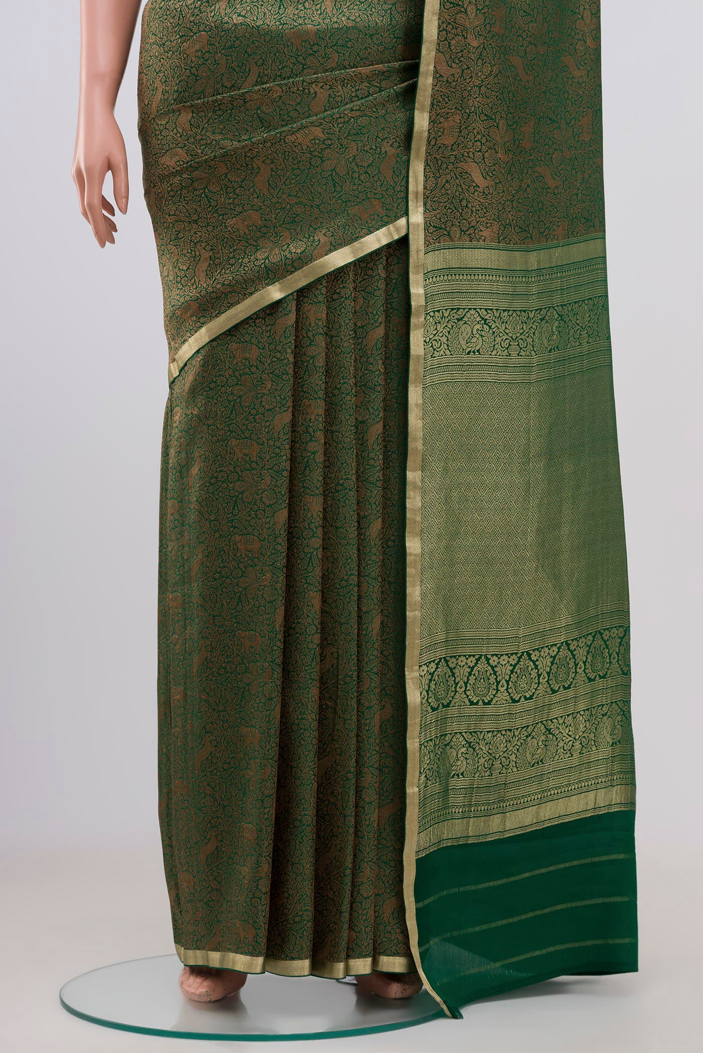 Bottle Green Mysore Crepe Saree - Image 3